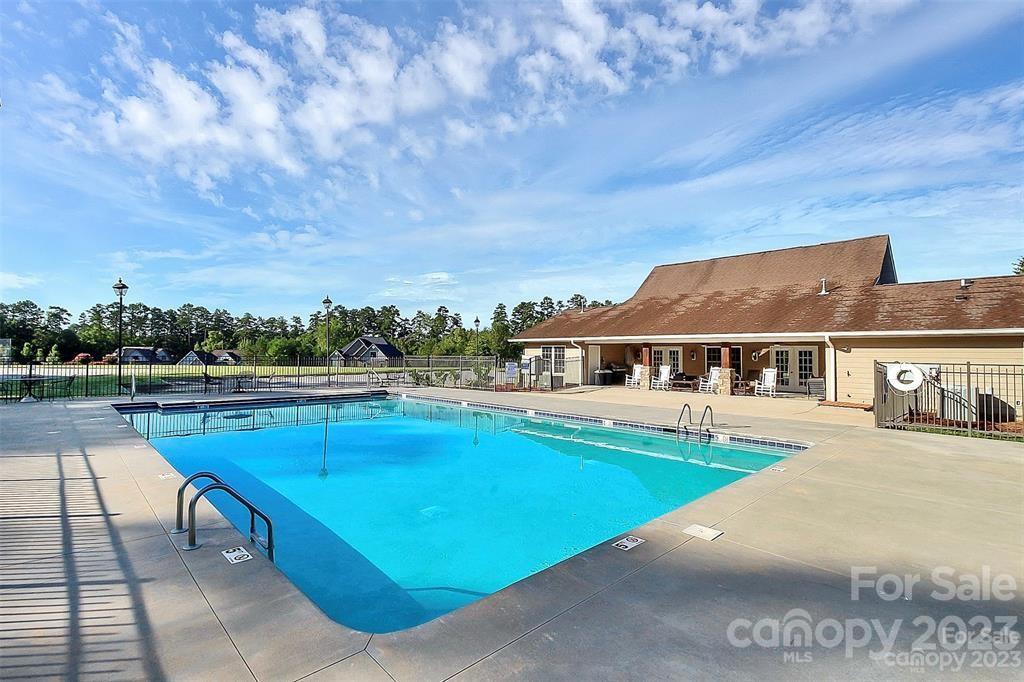 Sunset Pointe - Residential