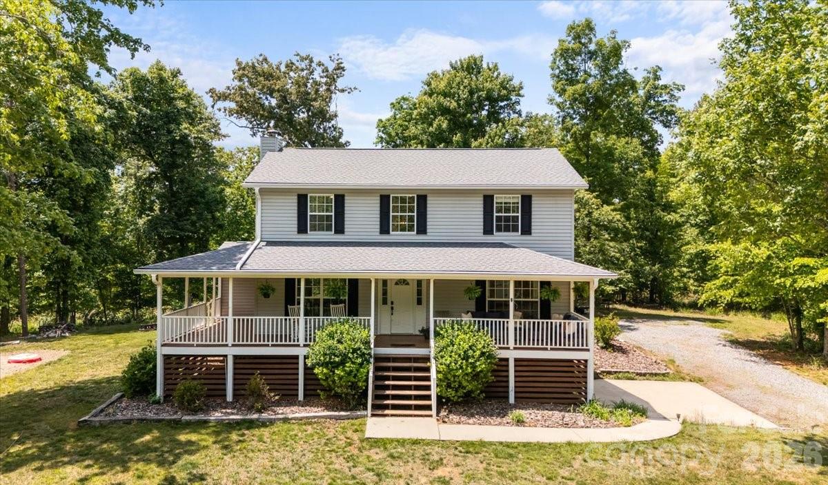 Bend Of Ivy - Residential