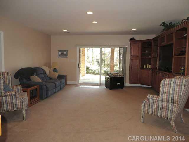 River Hills - Residential