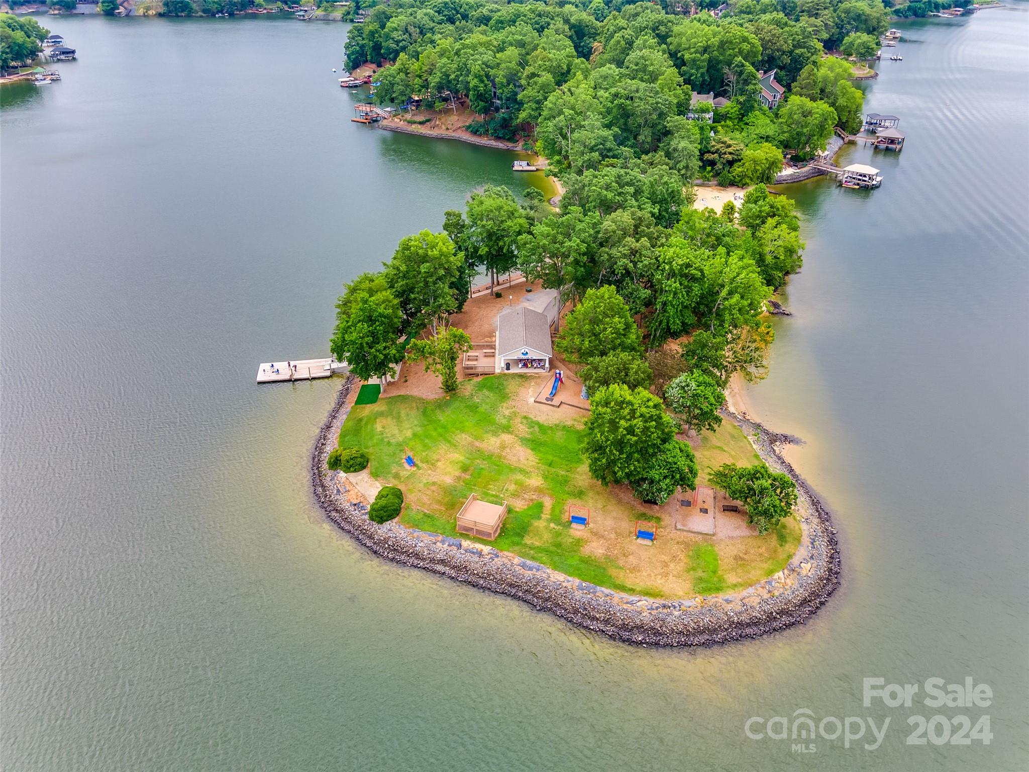 Lake Shore - Residential