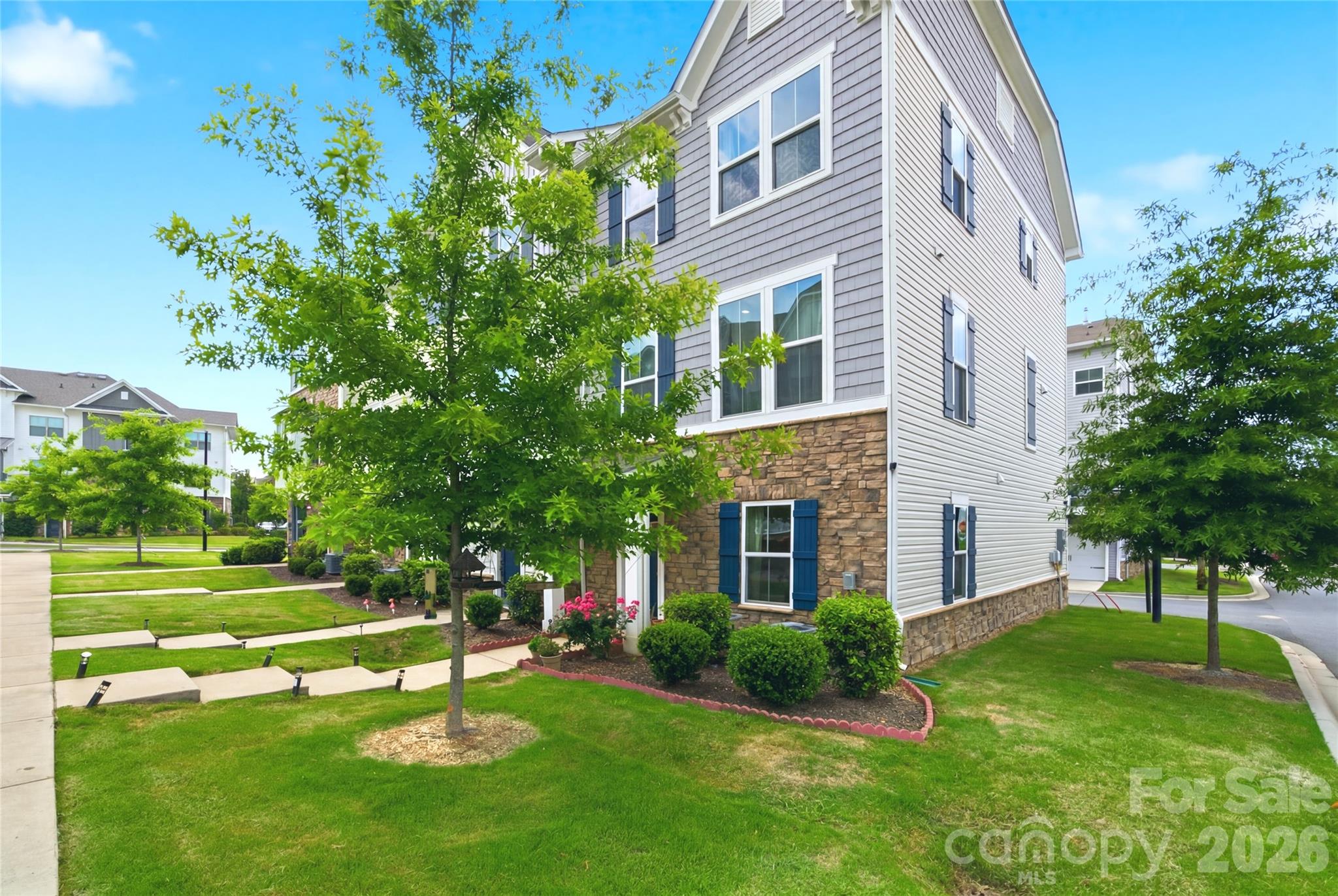 The Towns at Mallard Mills - Residential