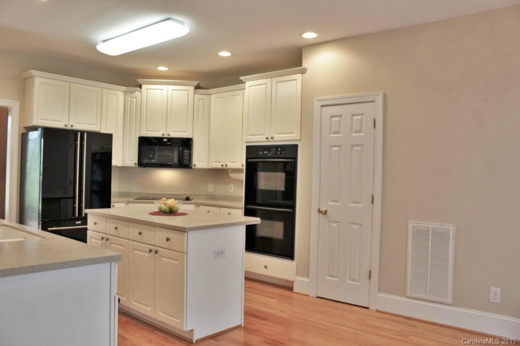 Vanderlakes - Residential