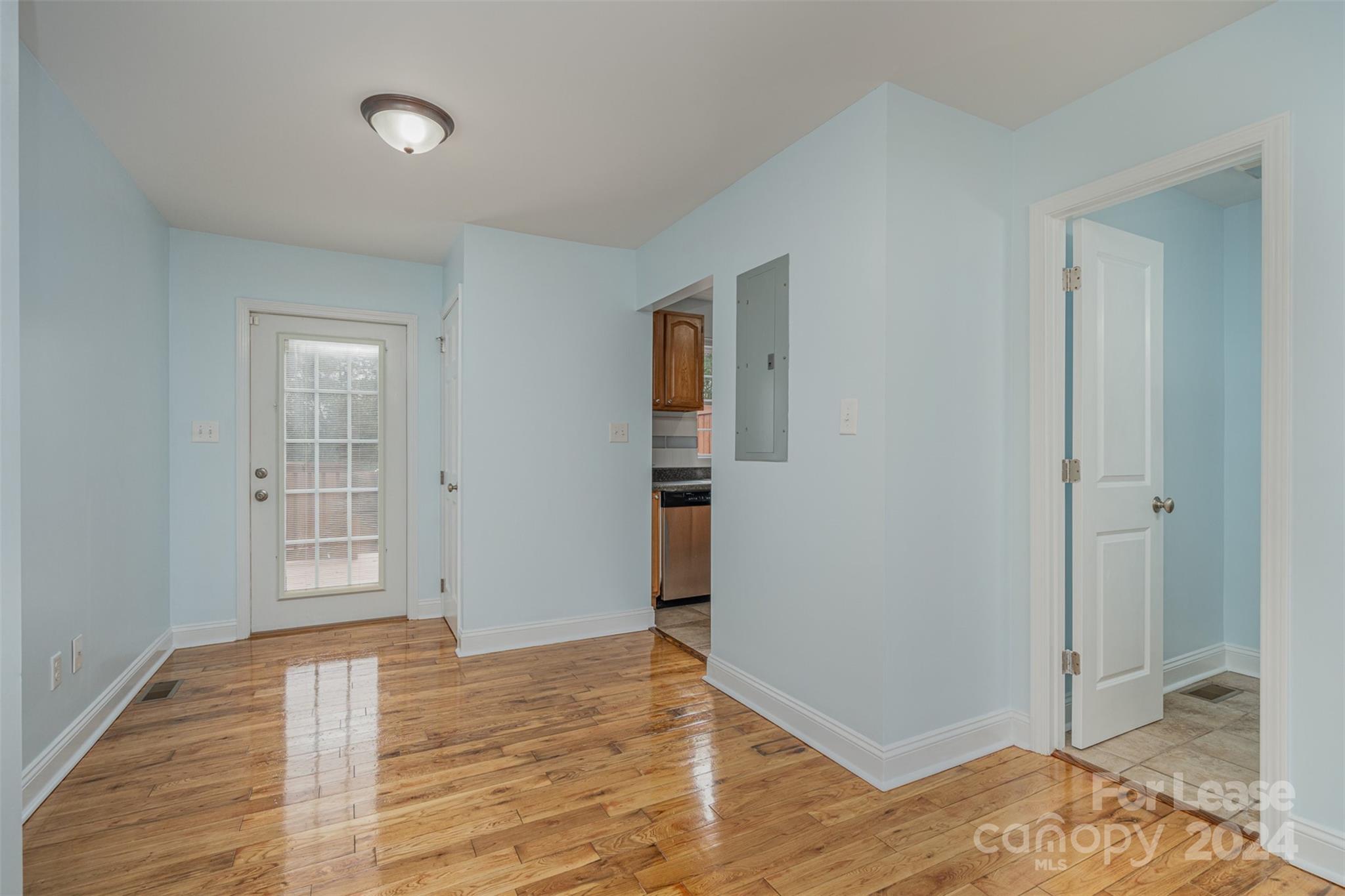 Hillcrest - Residential Lease