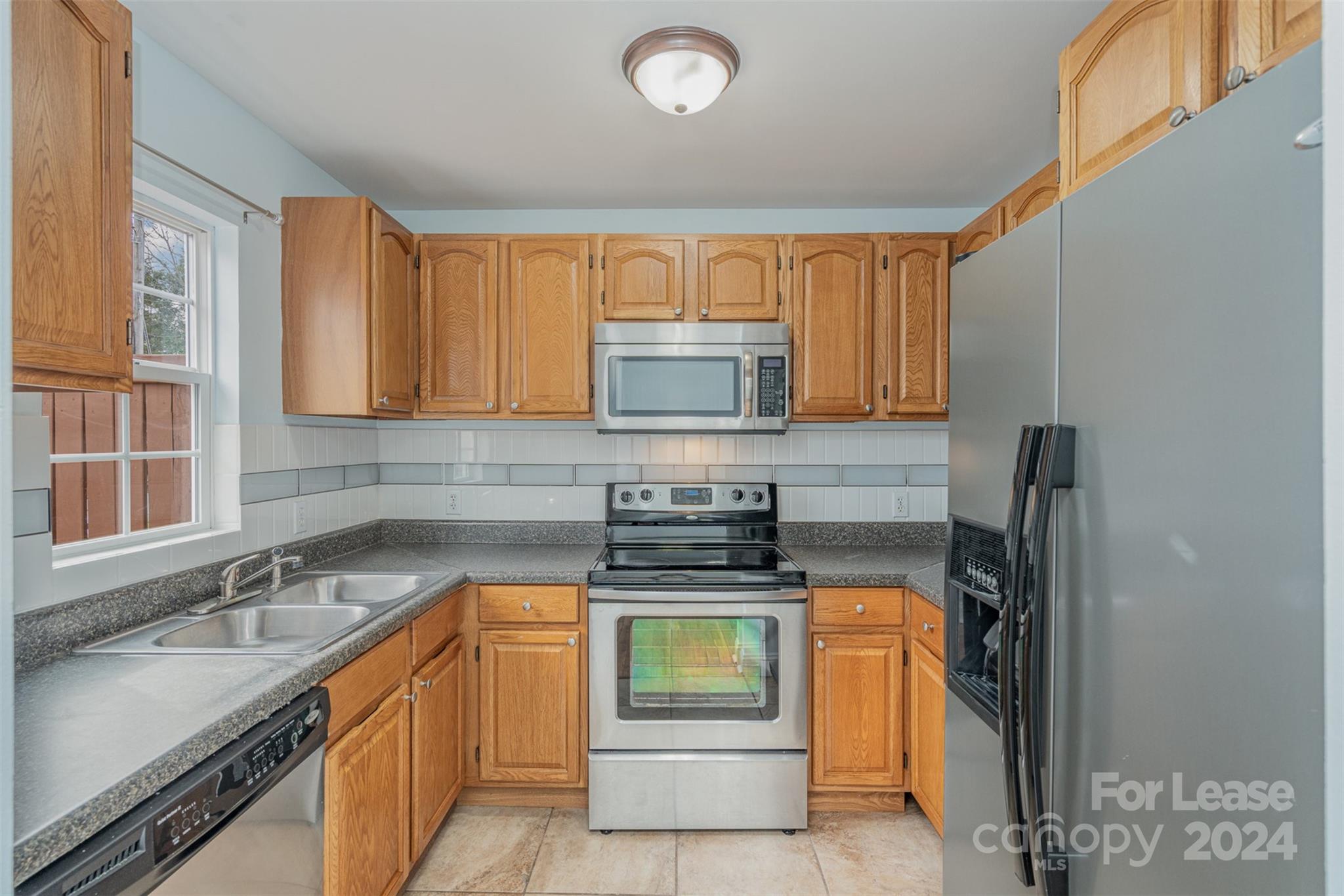 Hillcrest - Residential Lease