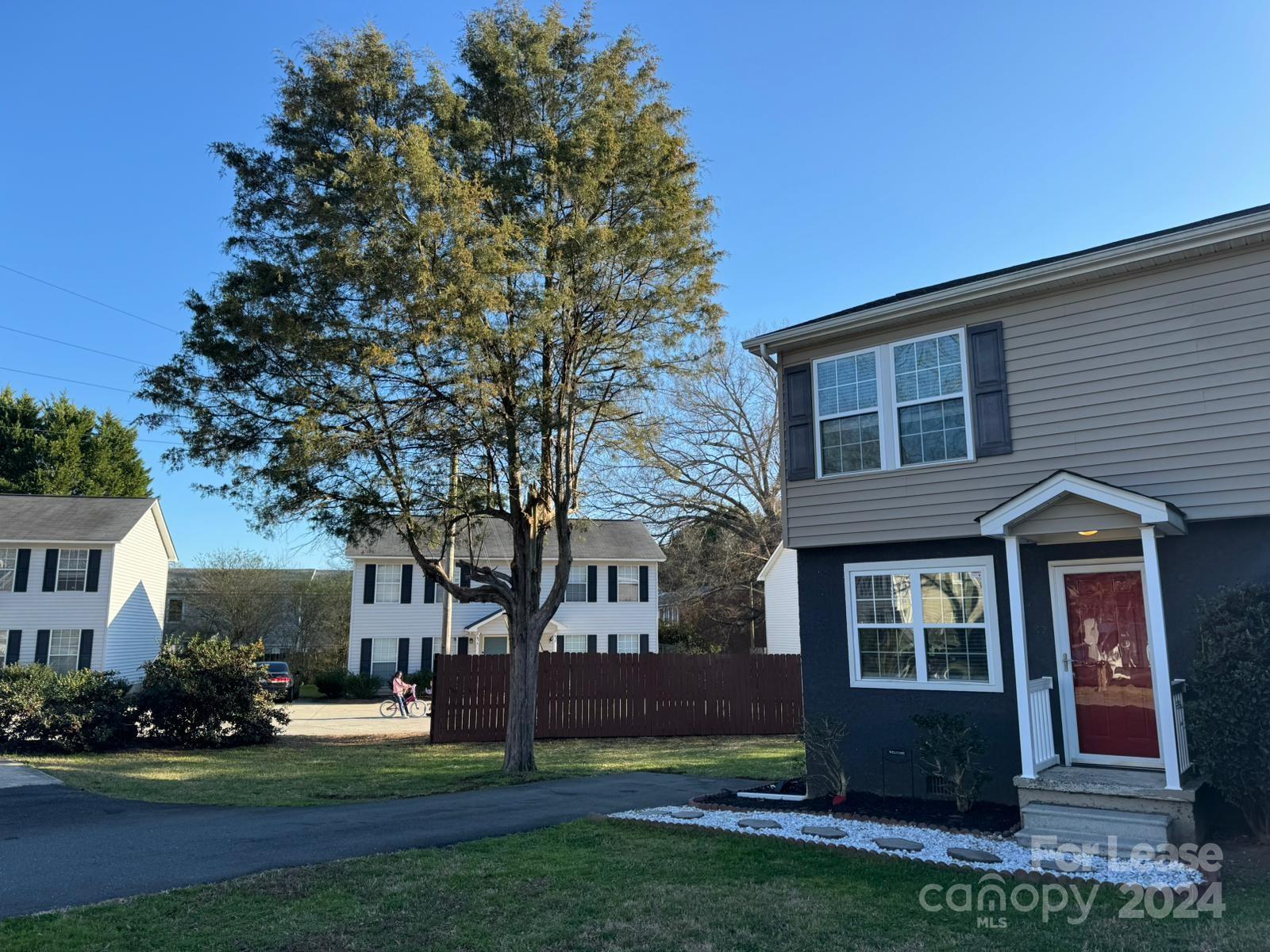 Hillcrest - Residential Lease