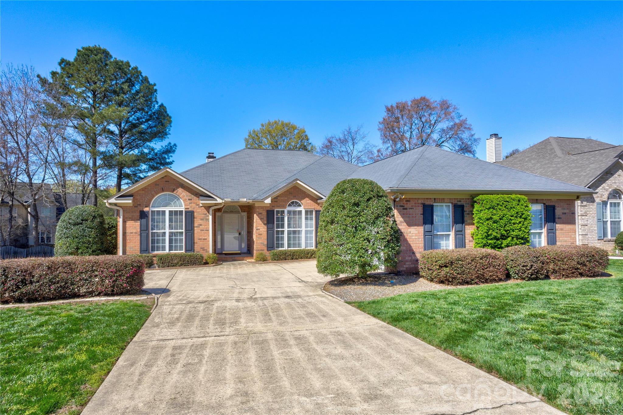 Gable Oaks - Residential