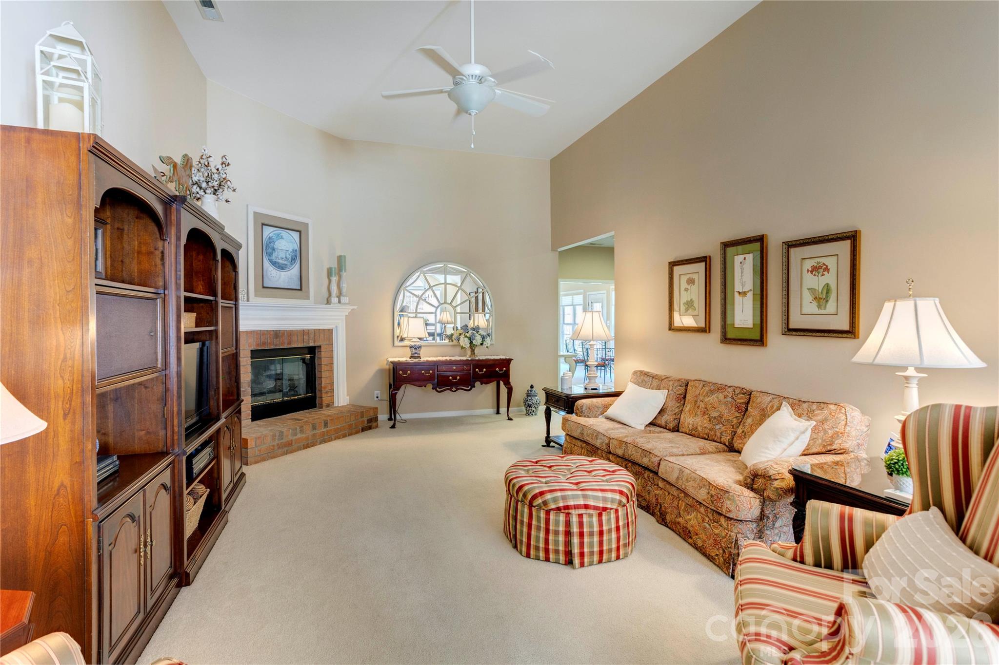 Gable Oaks - Residential