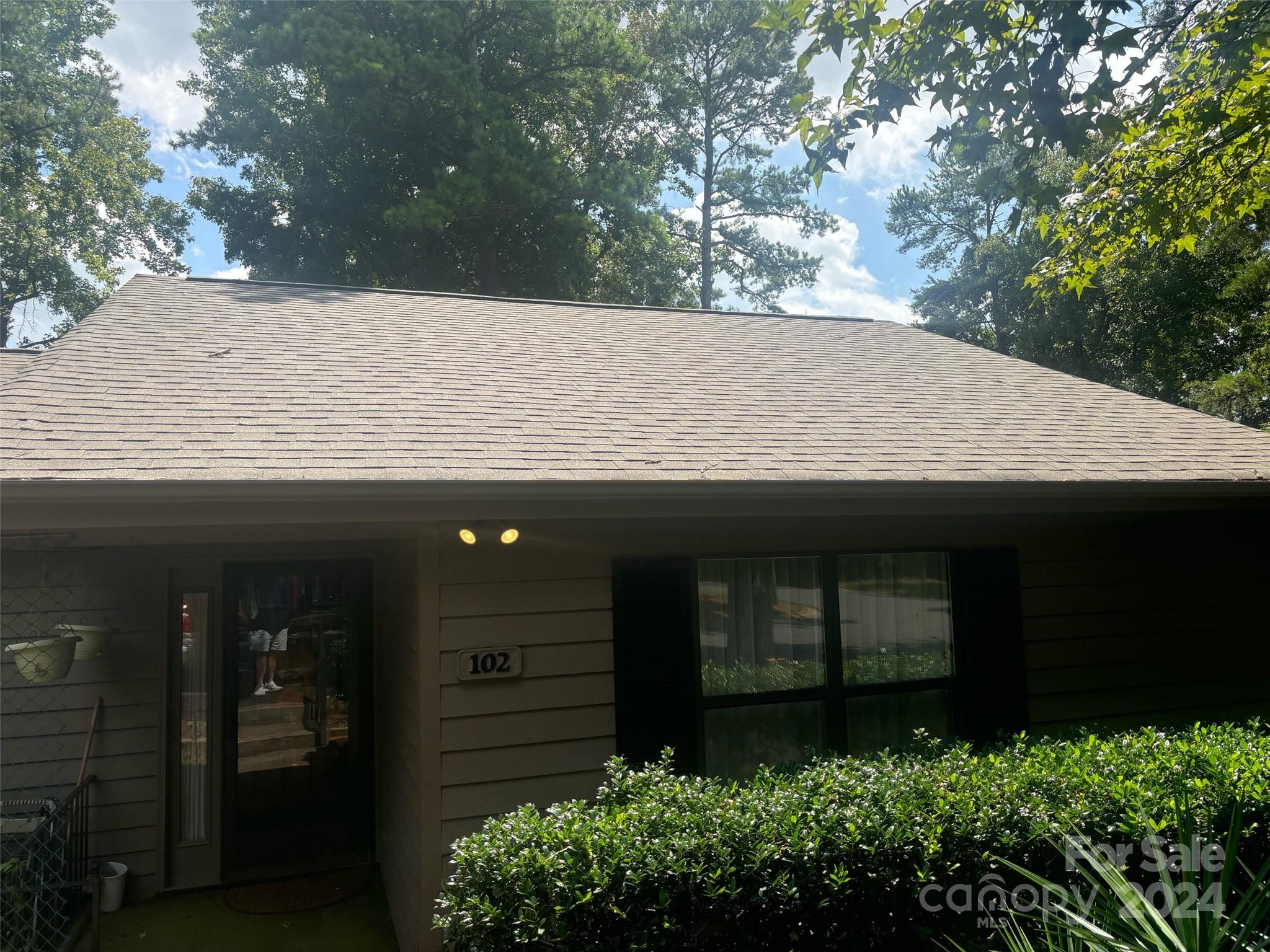 BACK ON THE MARKET AFTER TITLE ISSUE CORRECTED!!!!!

Meticulously cared for home in a desired complex. Ft Mill and Pineville and Charlotte all close by. Near shopping, restaurants, mall, medical, very convenient to I-77 and I 485
Home is move-in ready, could use updating.
Corner unit with finished four seasons room.