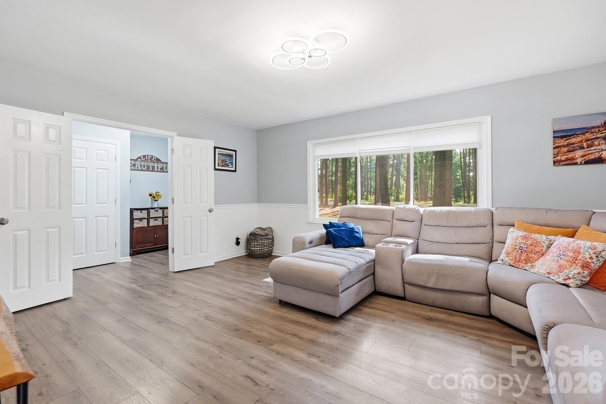 Lakehaven Estates - Residential