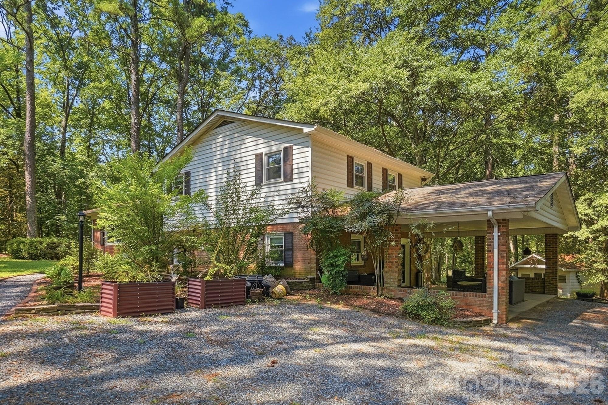 Lakehaven Estates - Residential
