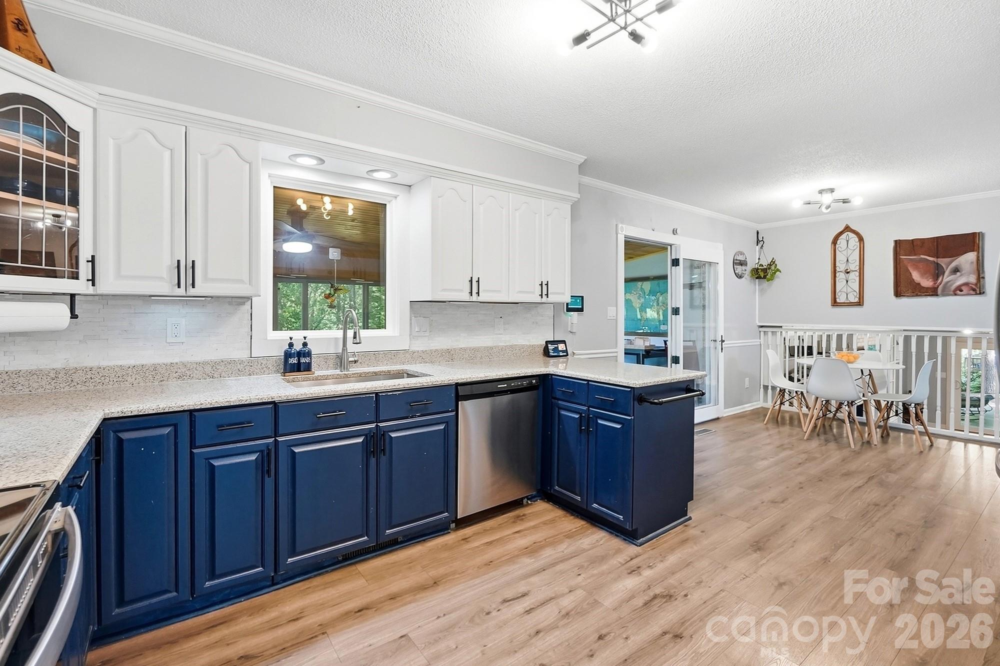 Lakehaven Estates - Residential