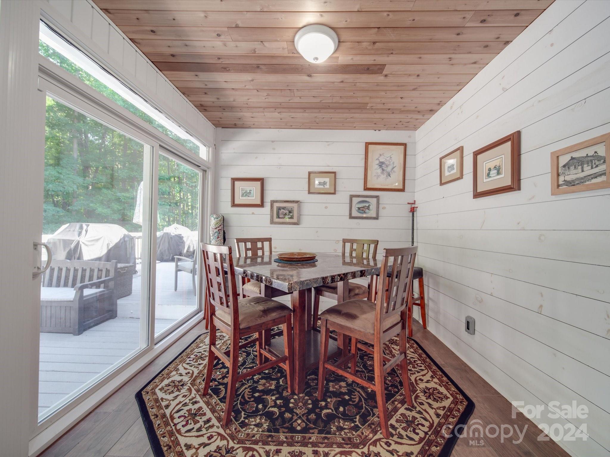Amber Ashlyn Acres - Residential