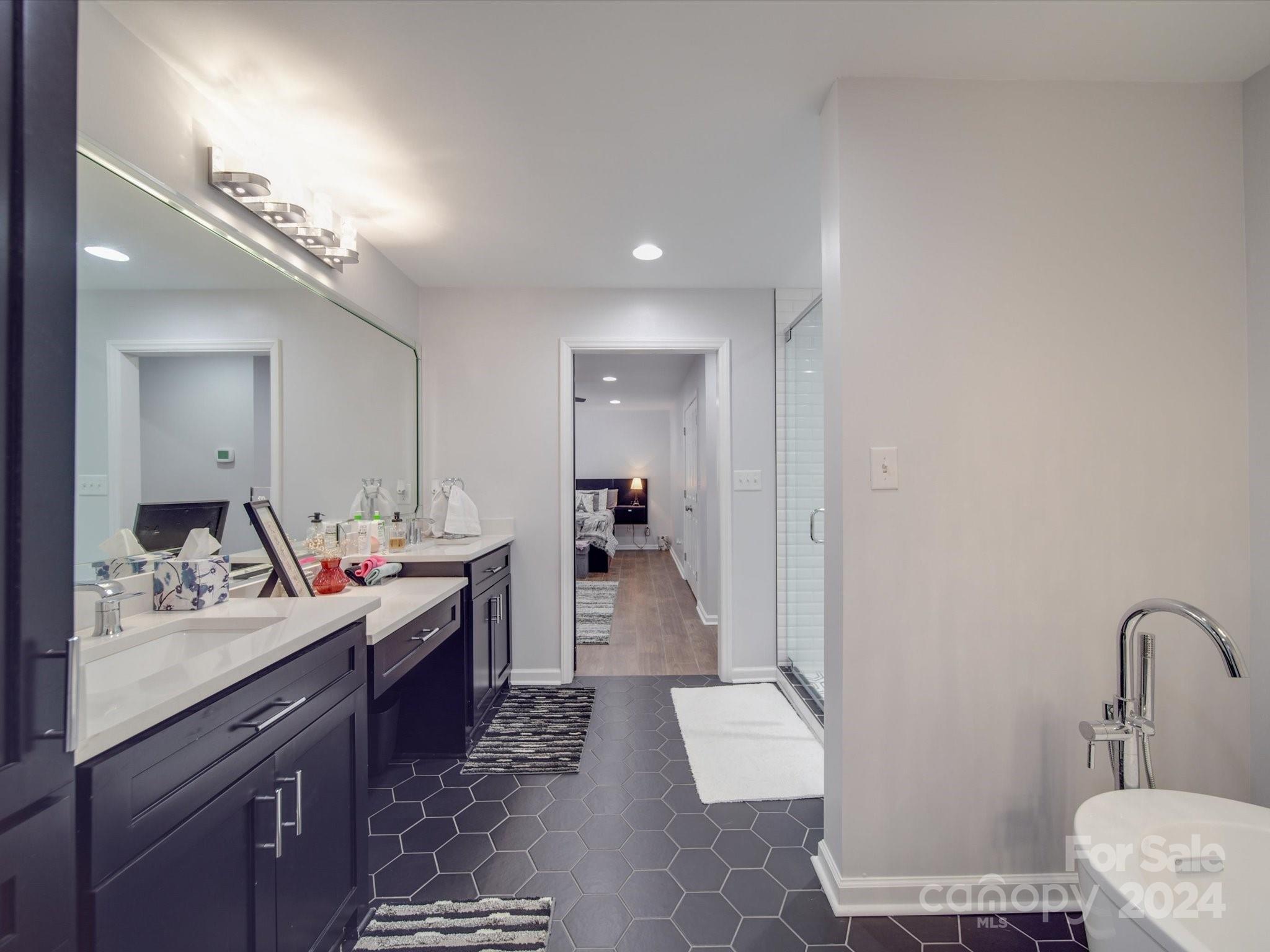 Amber Ashlyn Acres - Residential