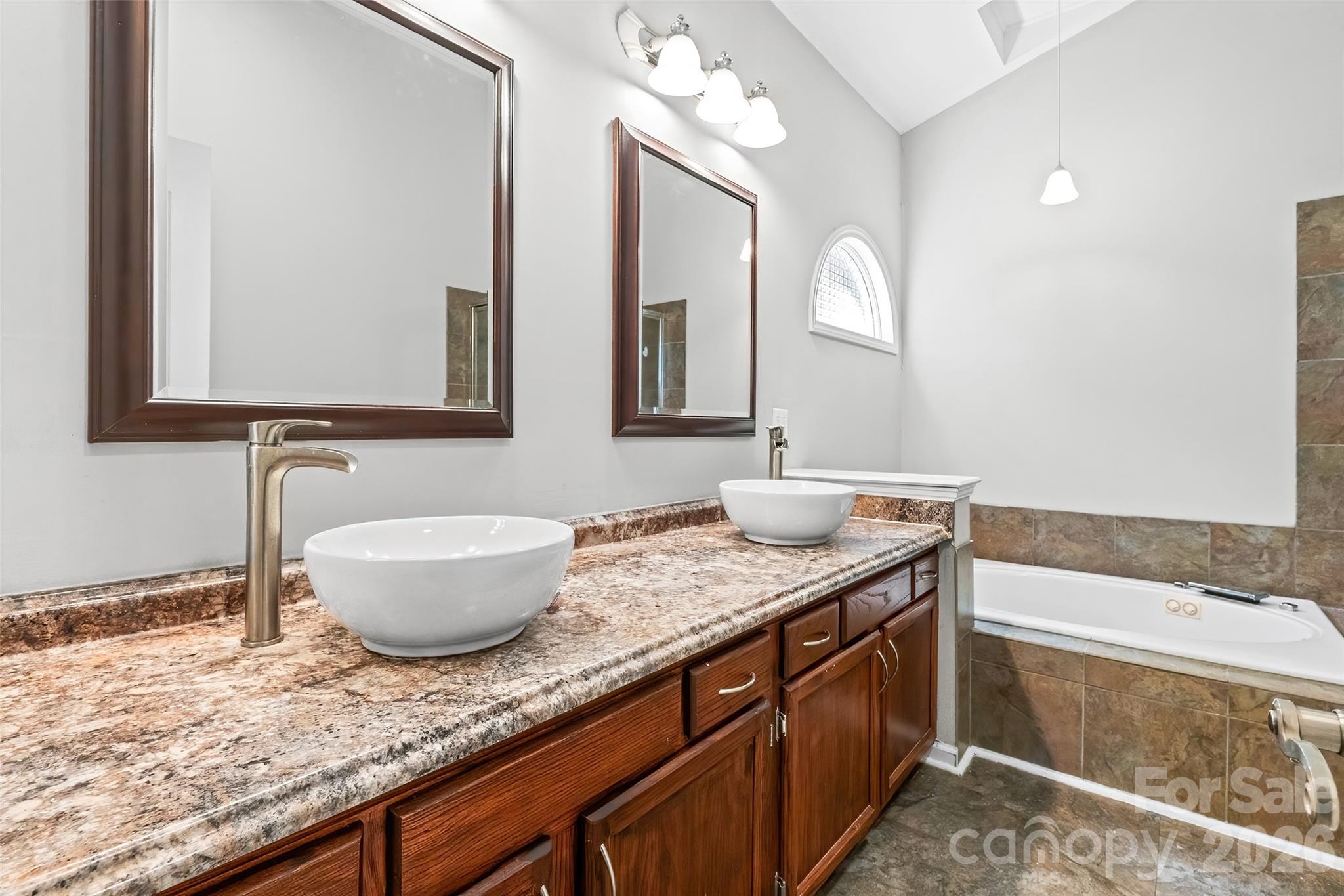 Stoney Pointe - Residential