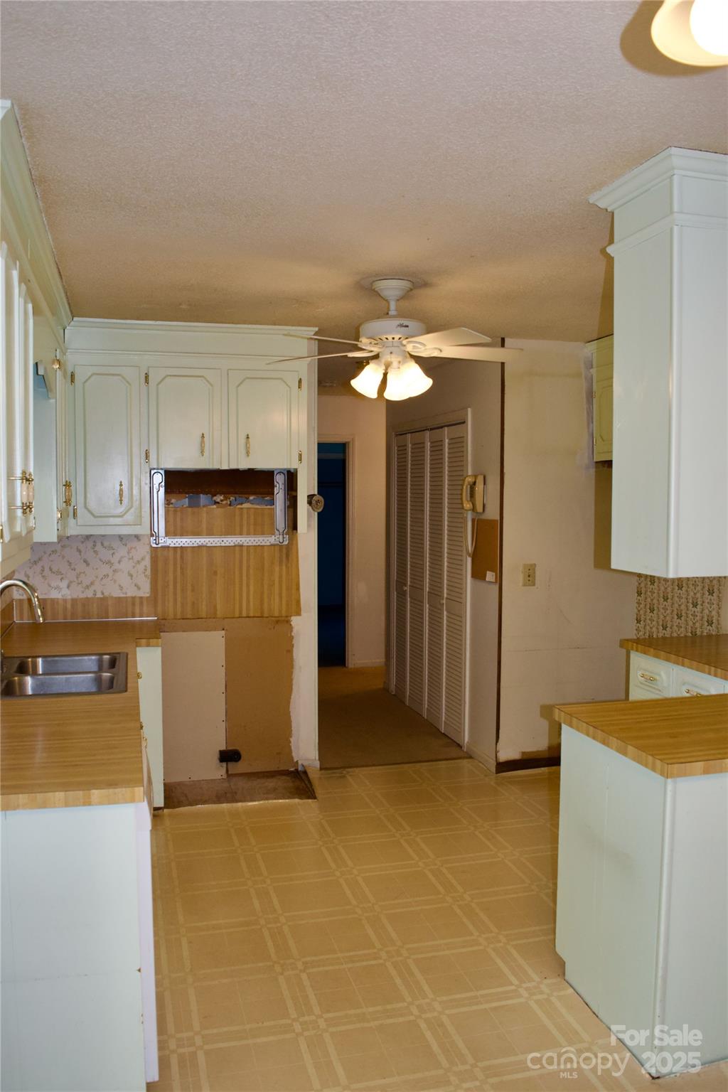 Country Oaks - Residential