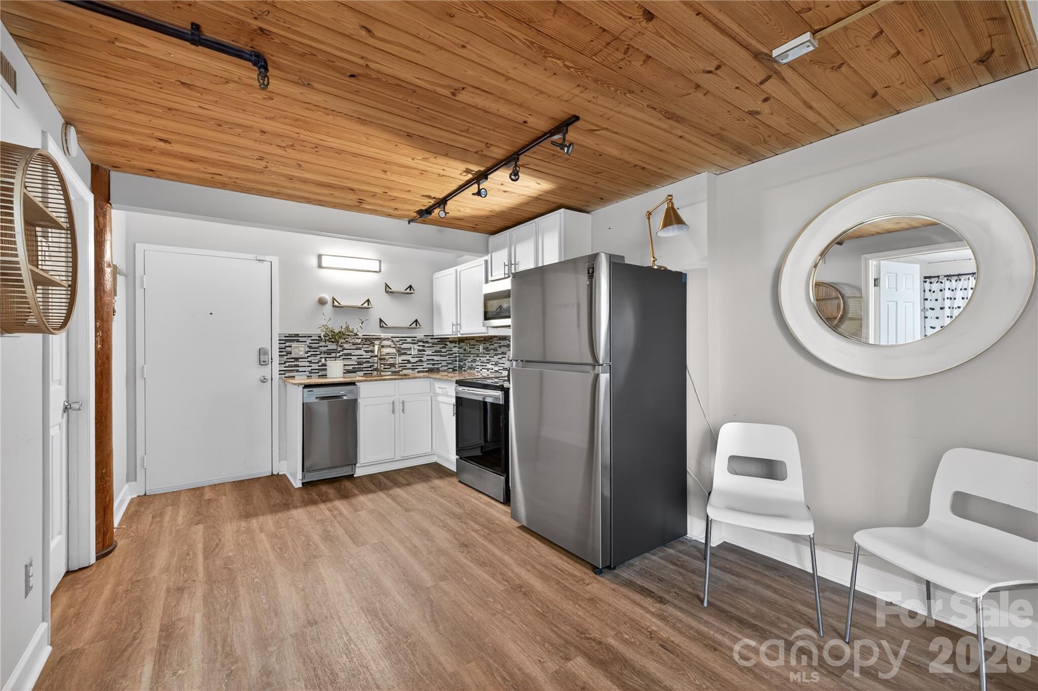 FoxRidge Lofts - Residential
