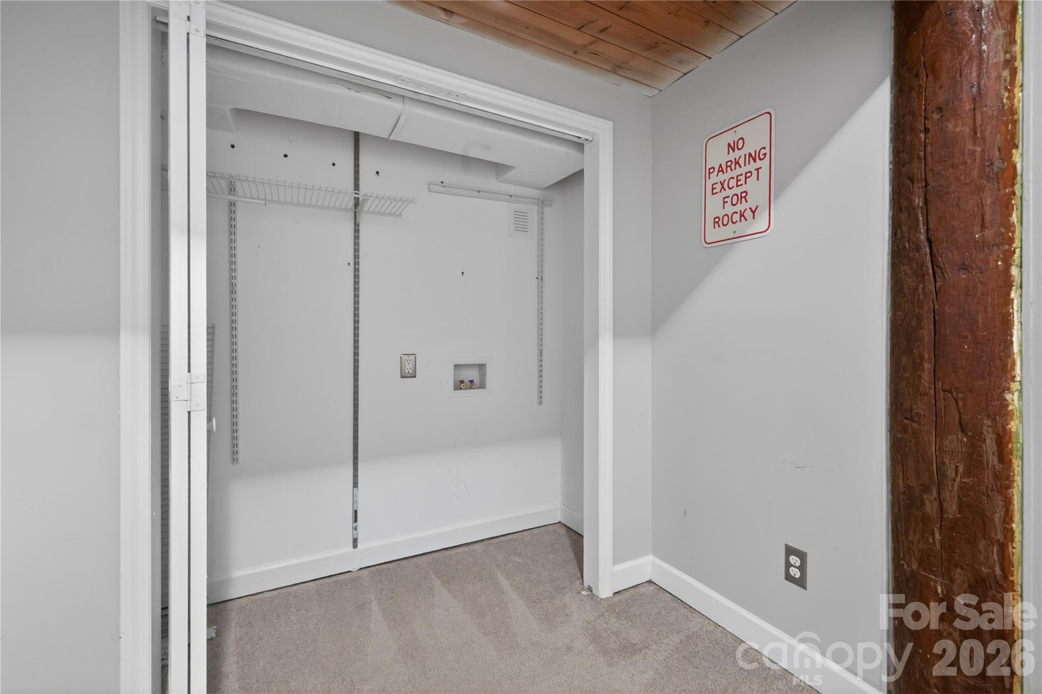 FoxRidge Lofts - Residential