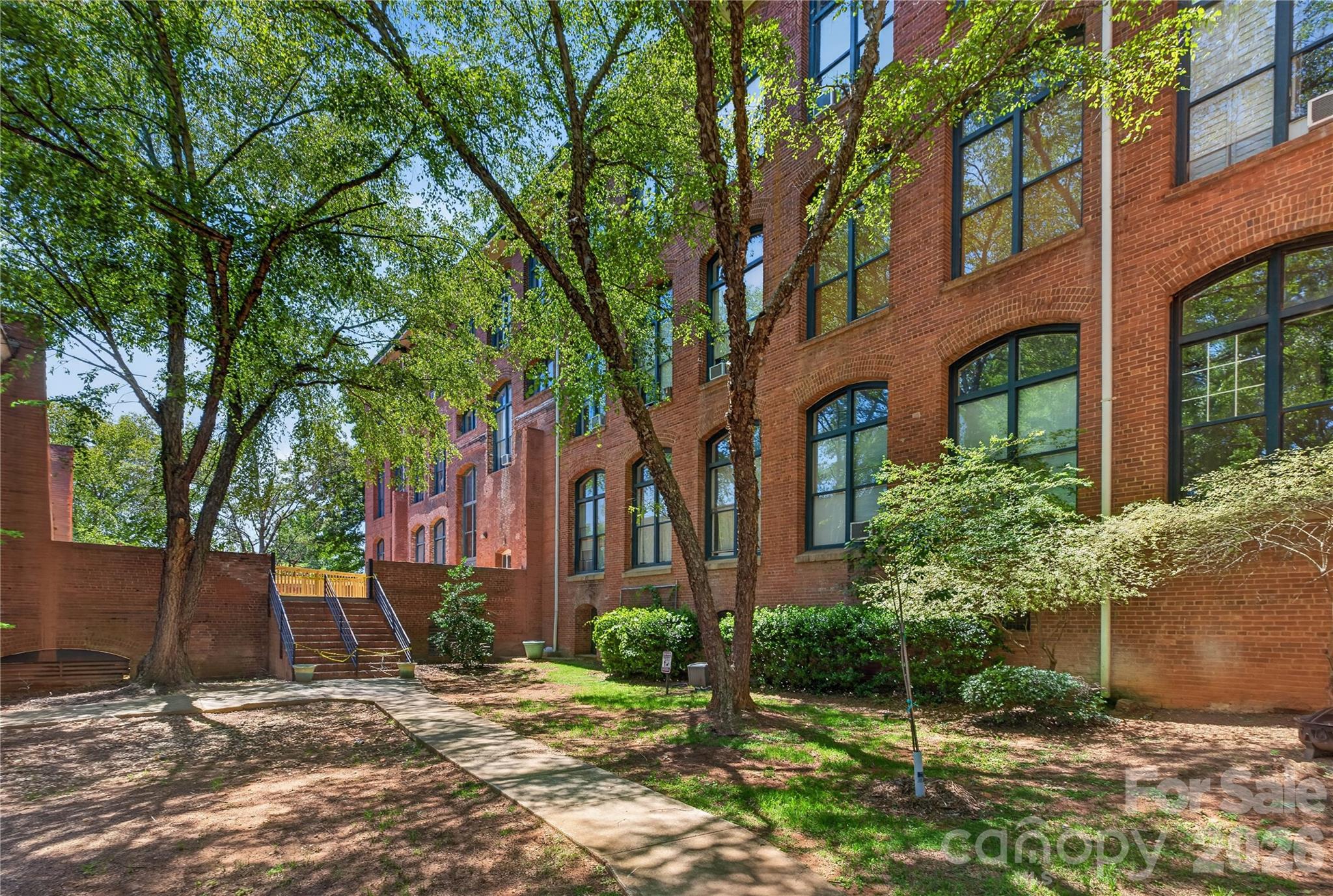 FoxRidge Lofts - Residential