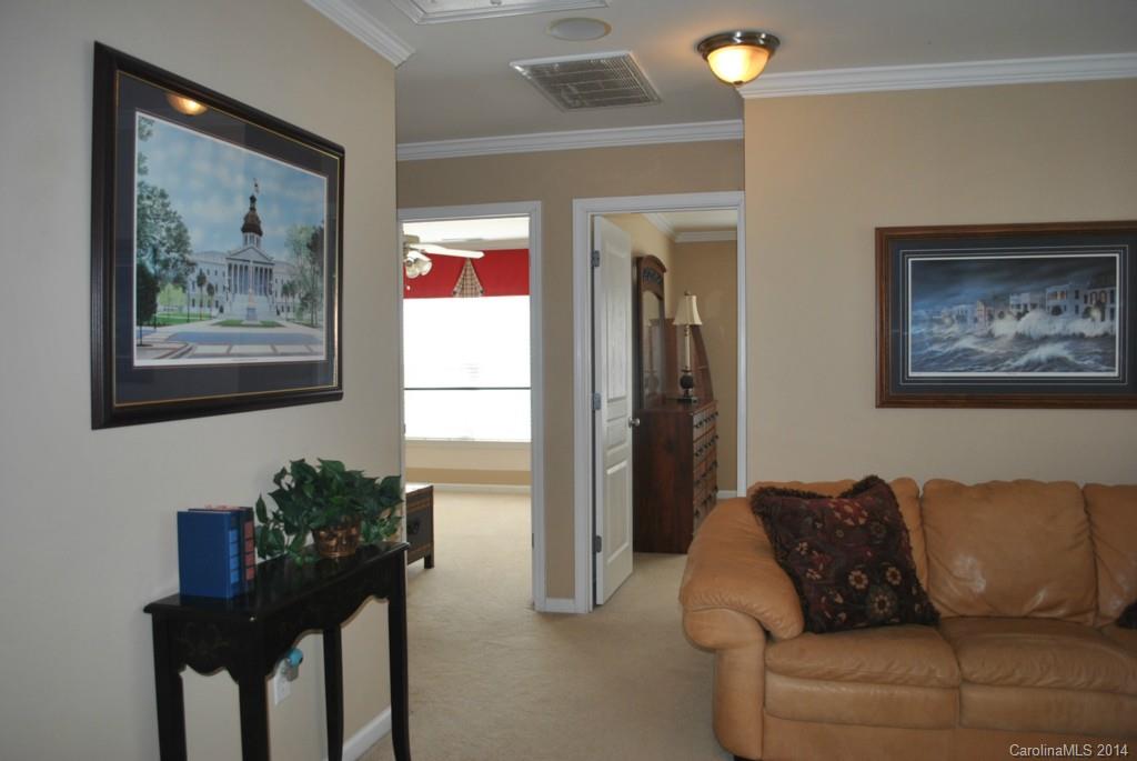 Ridge Pointe - Residential