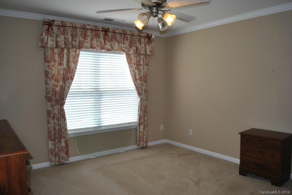 Ridge Pointe - Residential