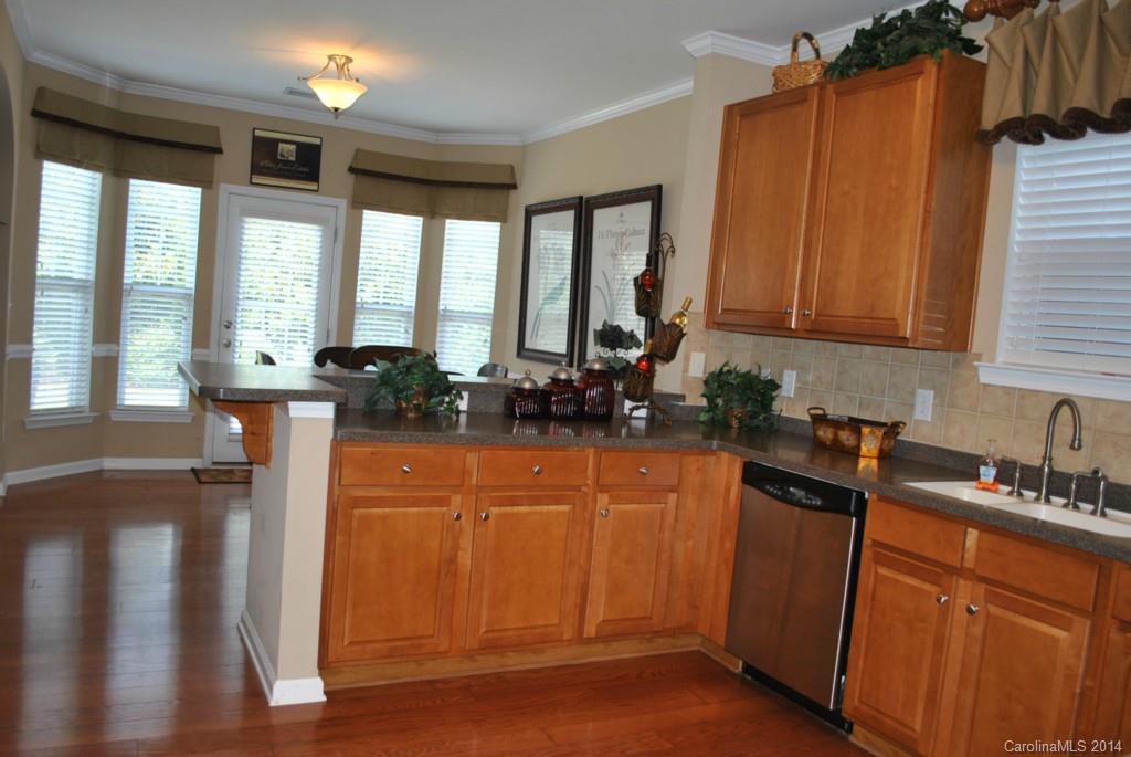 Ridge Pointe - Residential