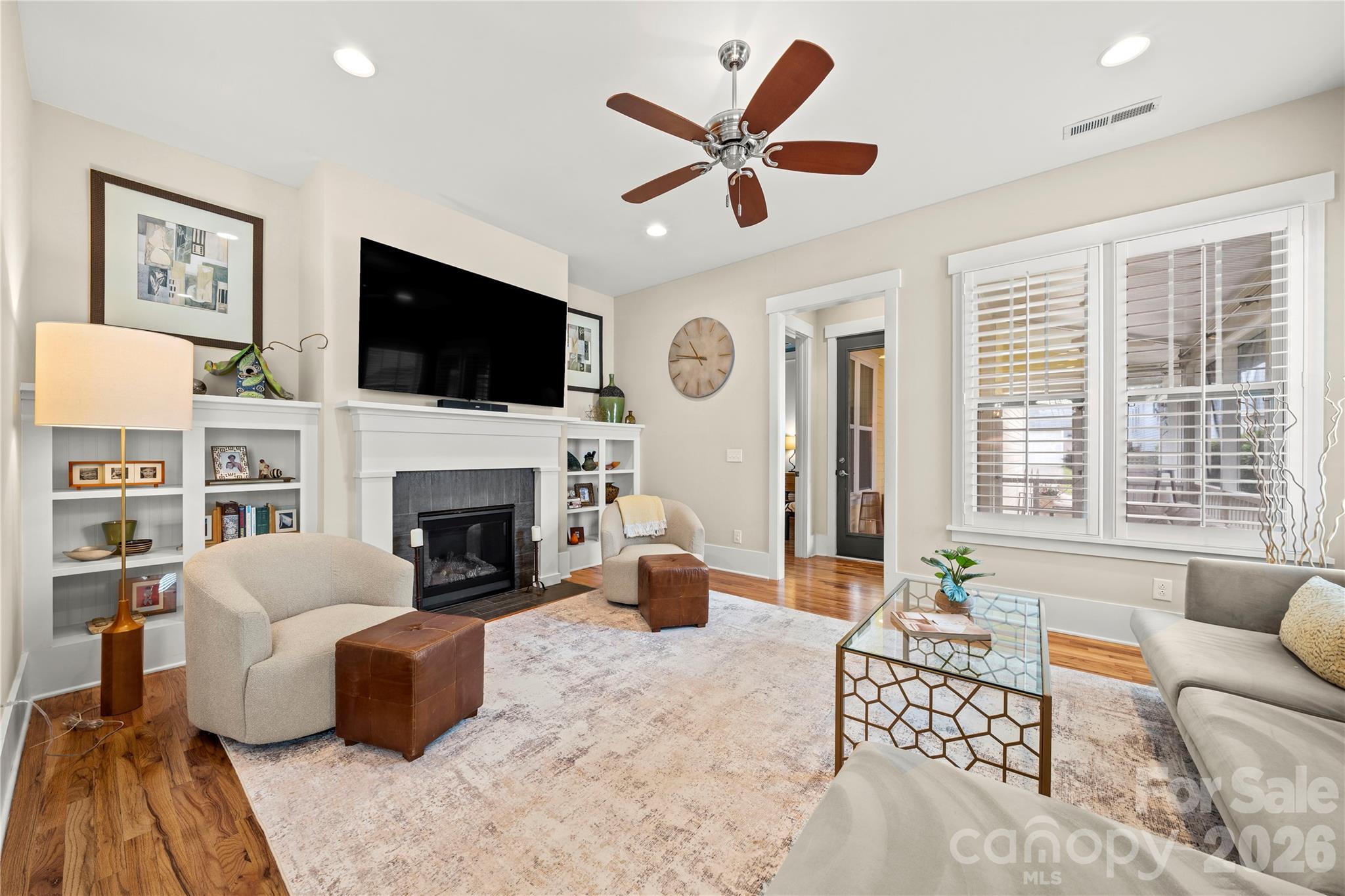 Riverwalk - Residential