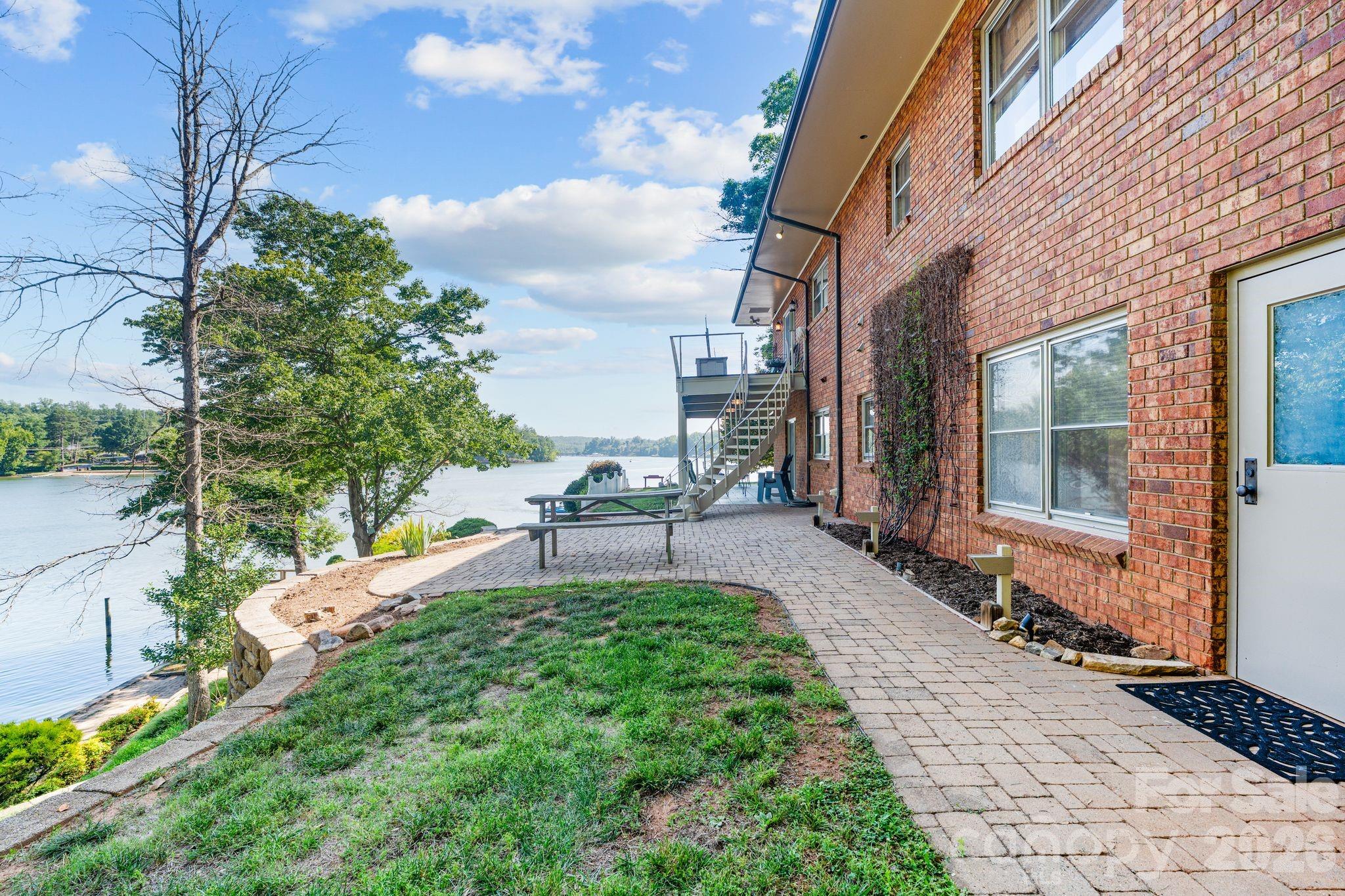 Northlakes - Residential
