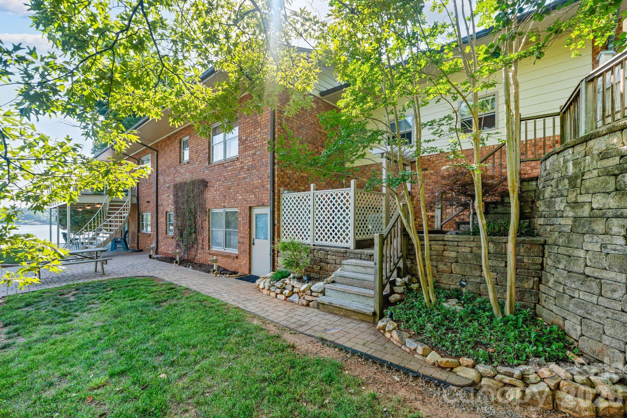 Northlakes - Residential