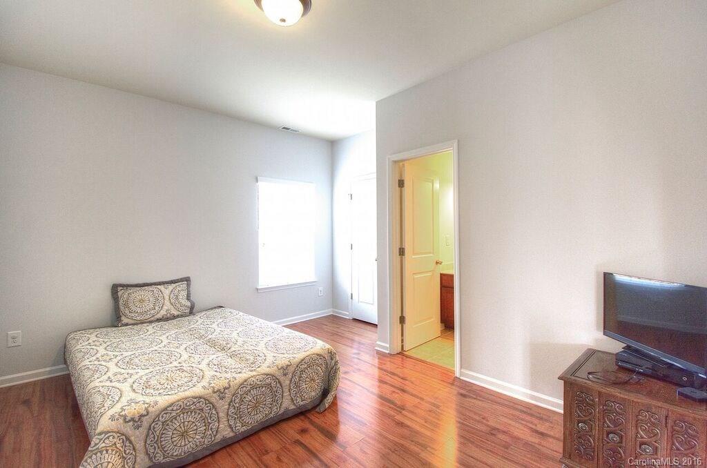 Almond Glen - Residential