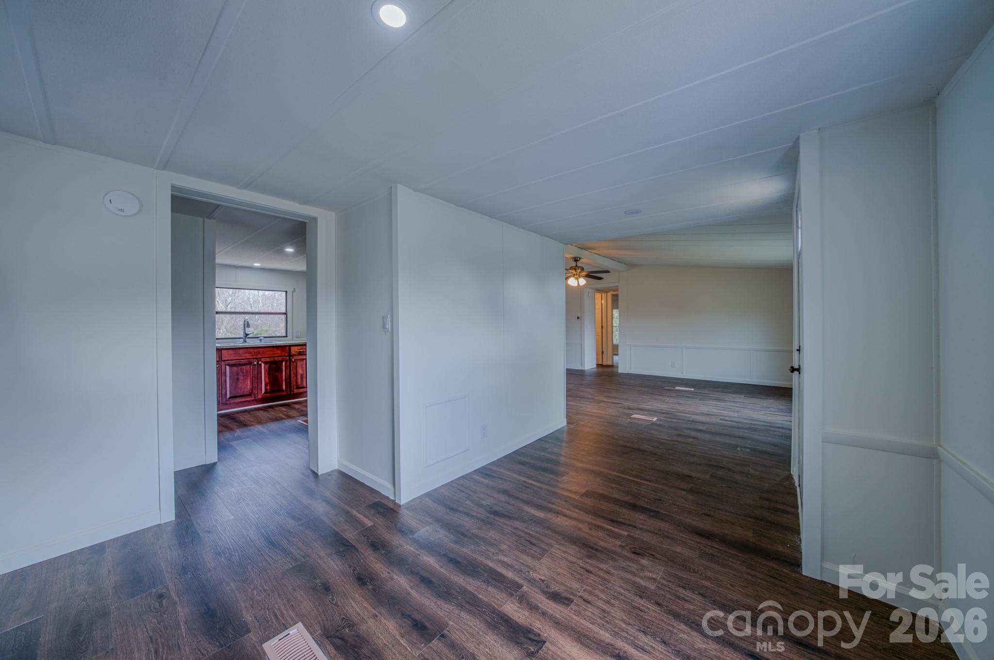 SOLOMON LUTHER LAND - Residential