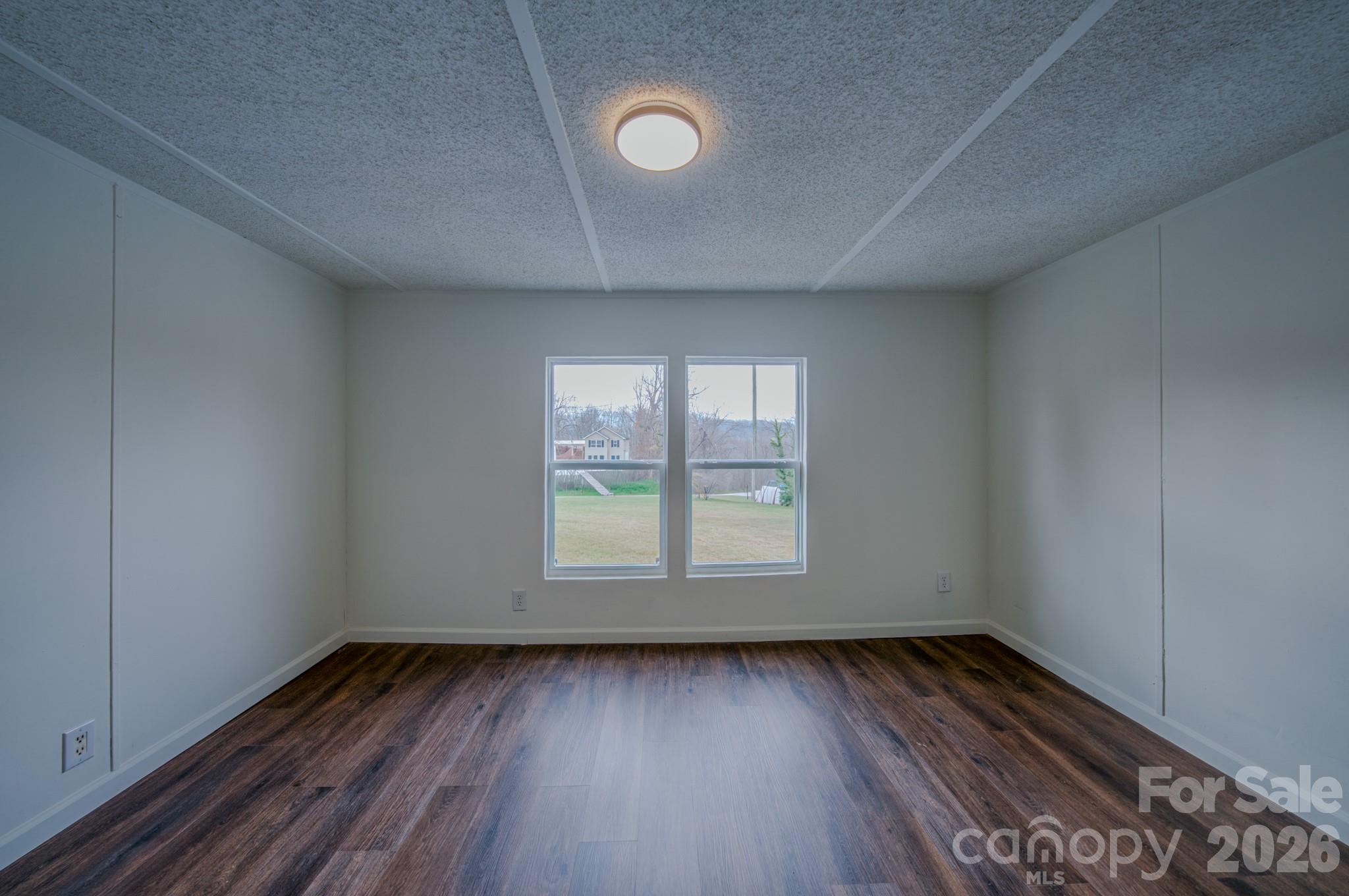 SOLOMON LUTHER LAND - Residential