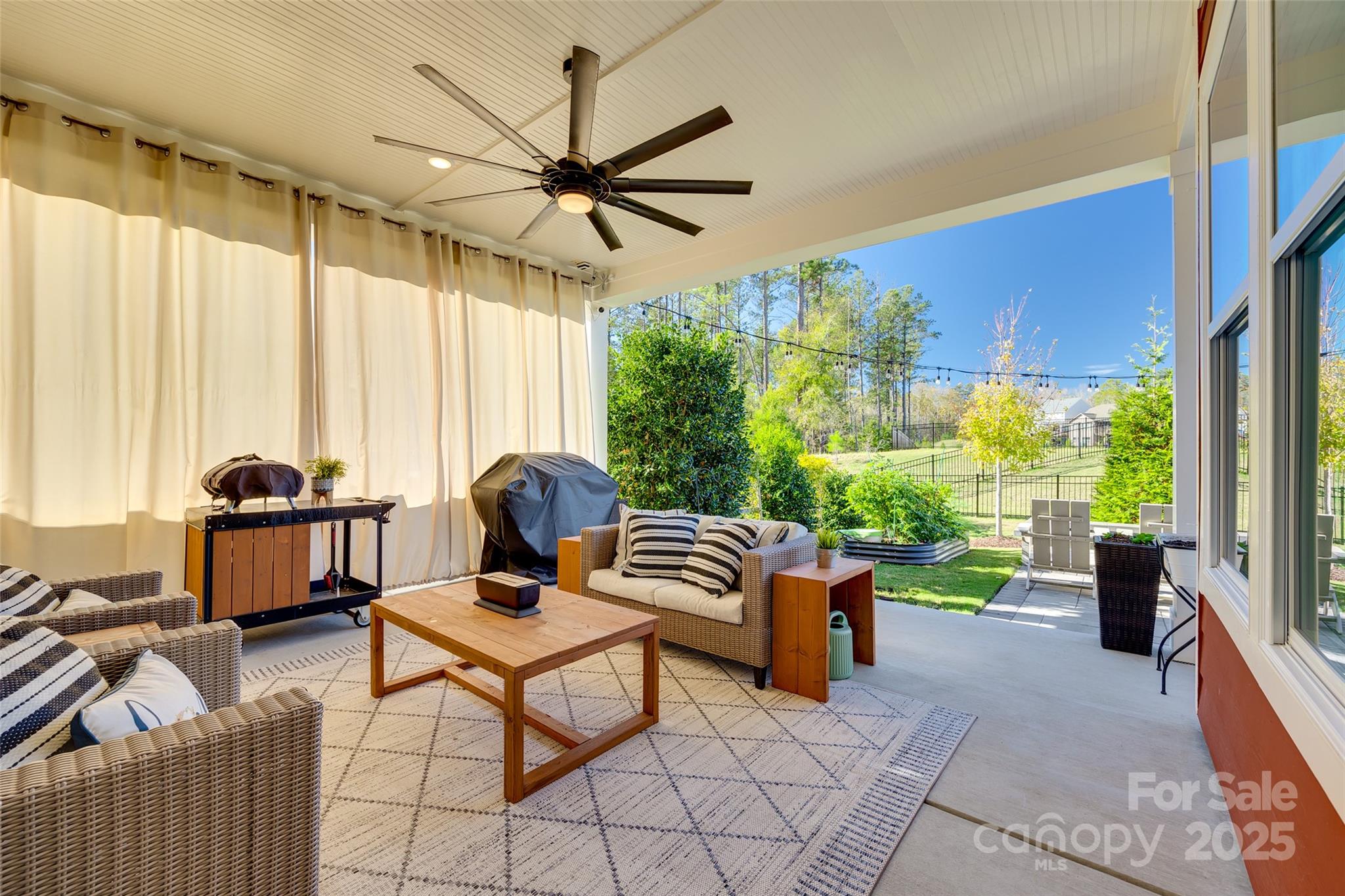 Paddlers Cove - Residential