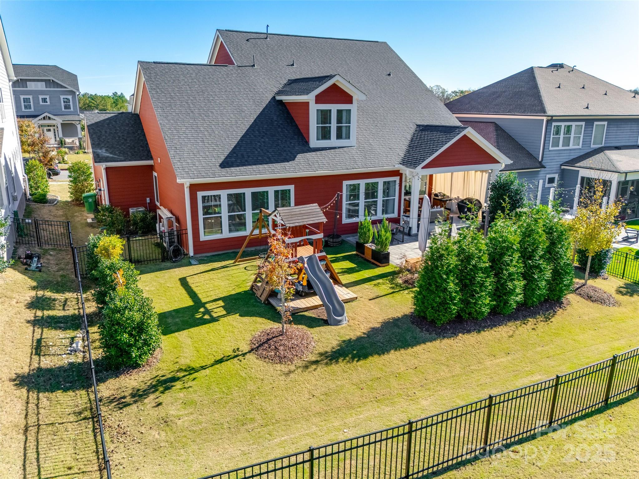 Paddlers Cove - Residential