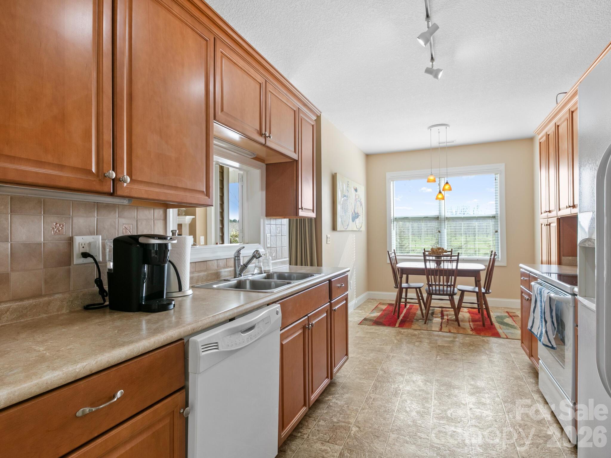 Eagle Pointe - Residential