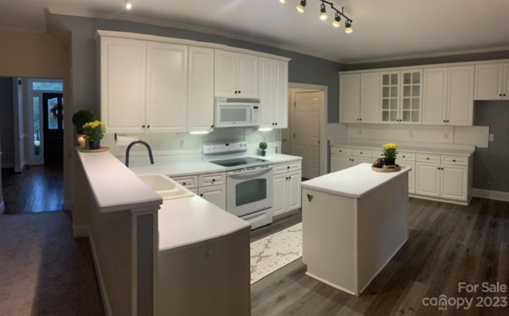 Hamilton Place - Residential