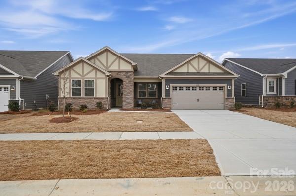 This Florissant features a great open floor plan with 3 bedrooms down and a study on the first floor. Large kitchen that overlooks the gathering room with fireplace and a large separate dinning area. Upstairs you will find a loft, full bath and large bedroom with walk in closet. All this and sitting on a privacy lot.