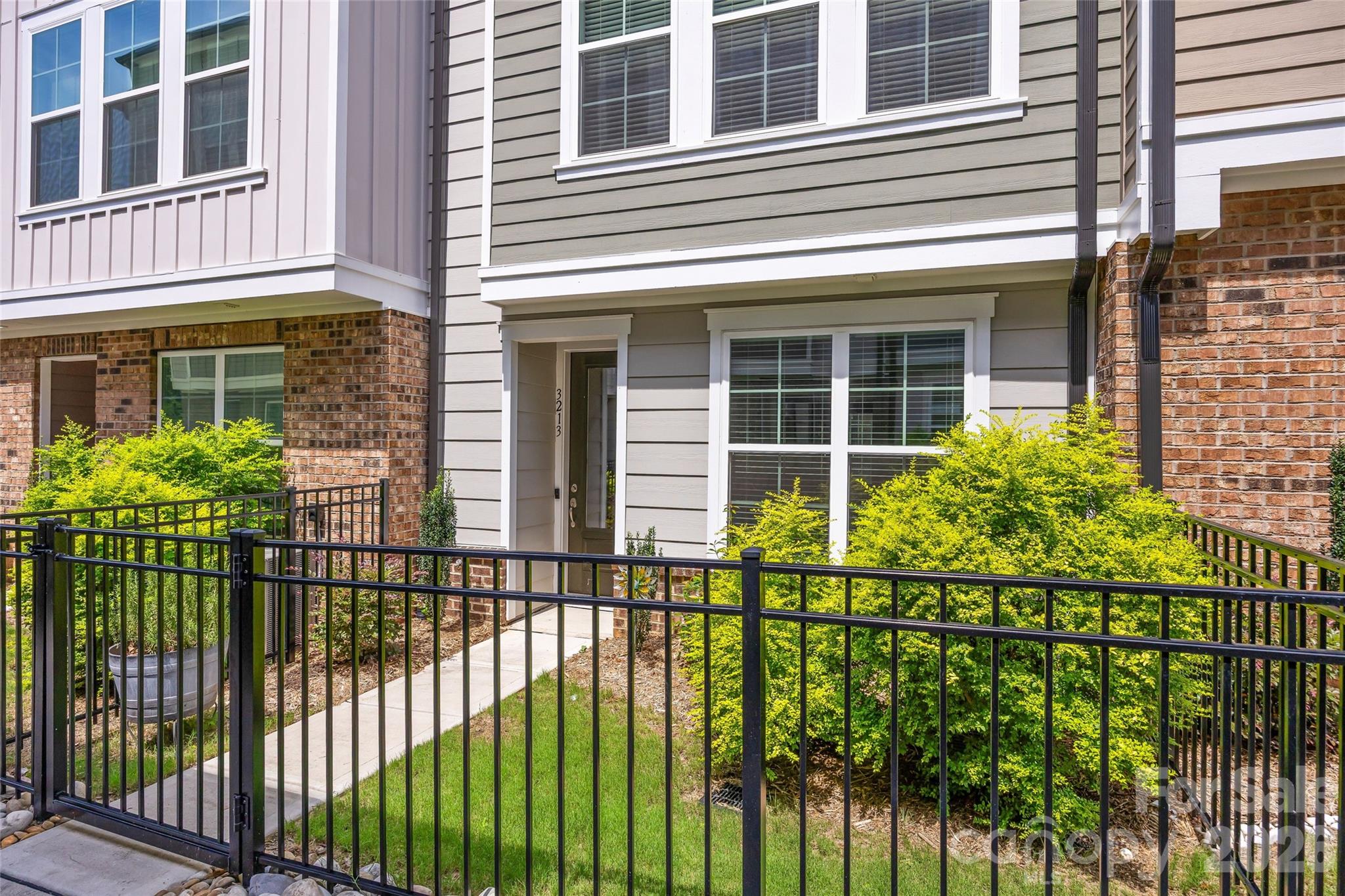 Oakhurst - Residential