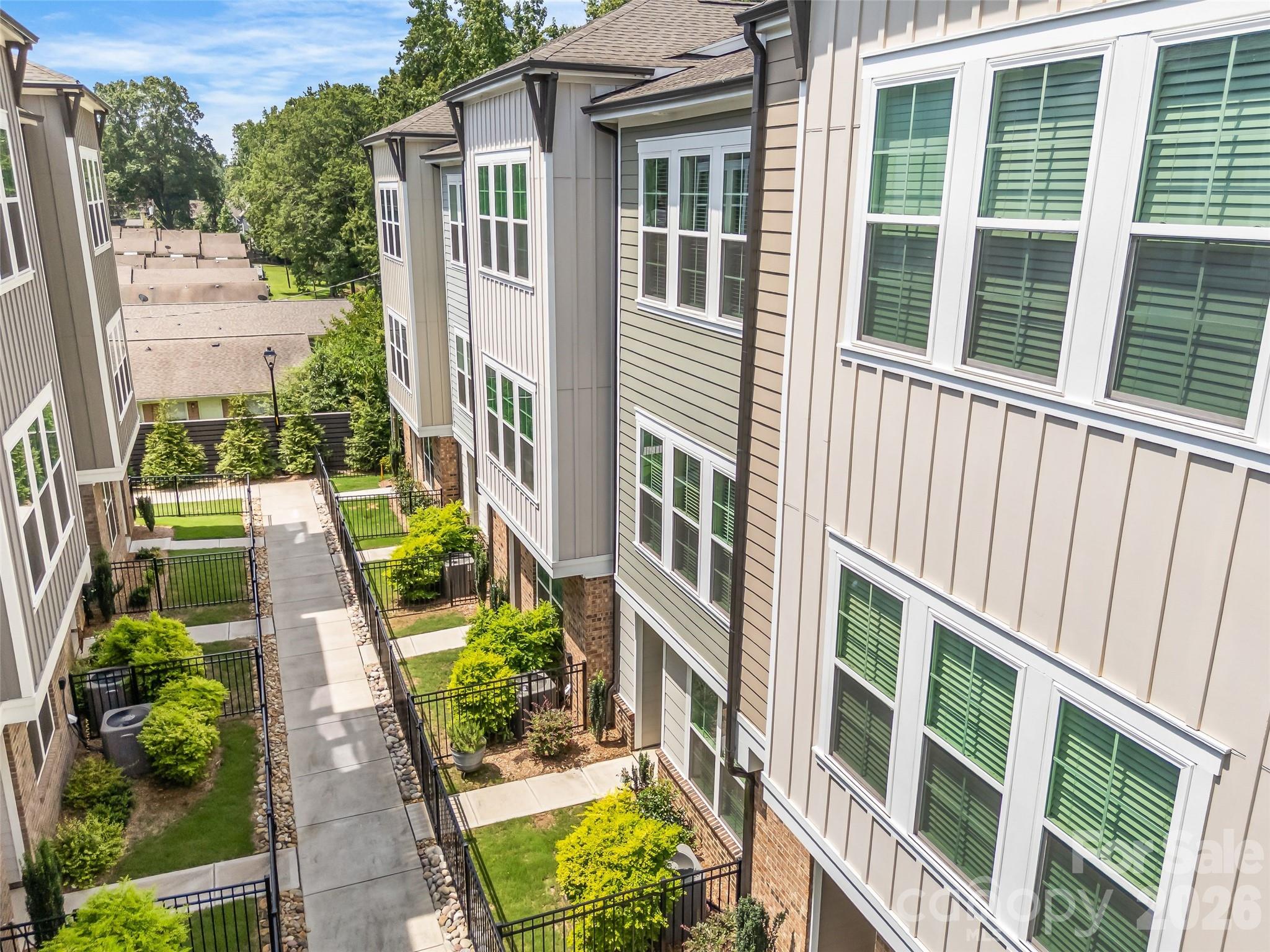 Oakhurst - Residential