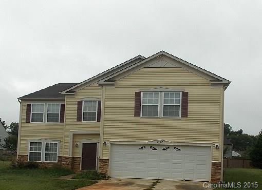 Large family home located in a Cul De Sac. All the rooms are very large with ample closet space. Extra large Loft, with storage, All bedrooms have large closets with room to spare. Large eat in kitchen, family room with fireplace. Located in Longlea Estates, a CP Morgan community