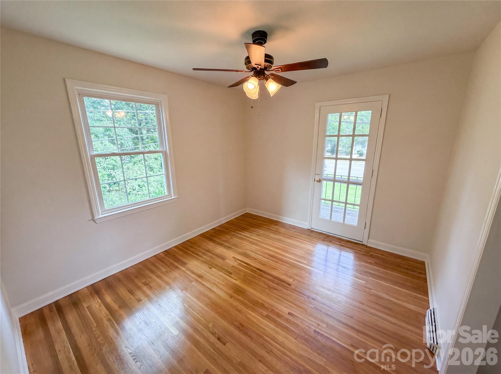 Beverly Woods - Residential