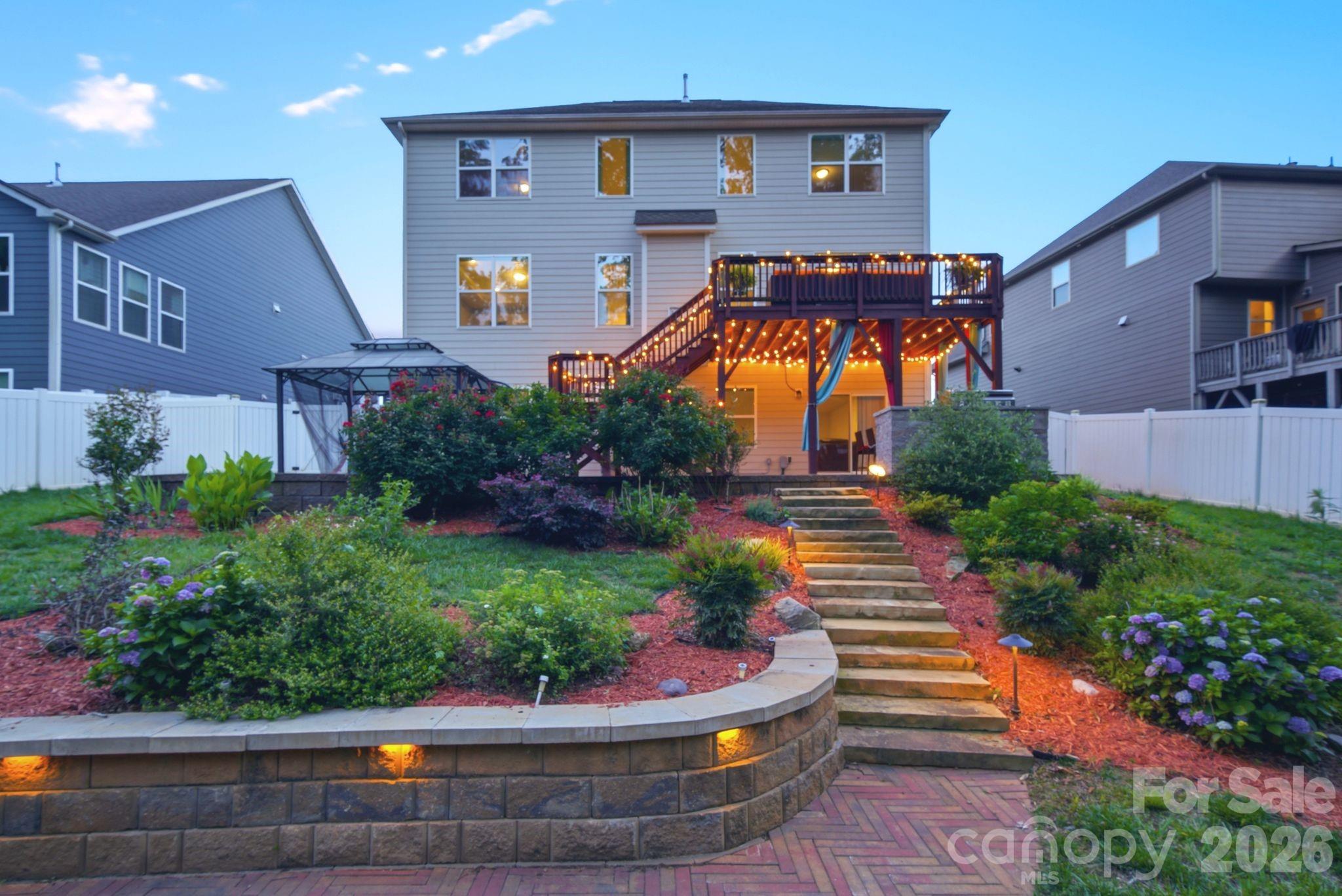 Robinson Oaks - Residential