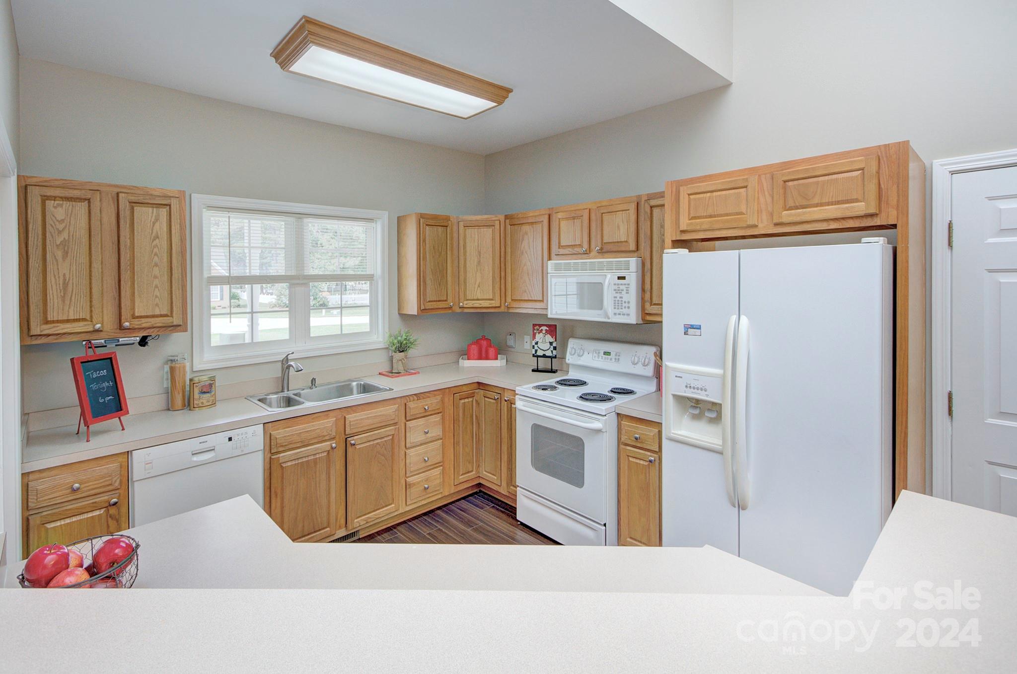 Henrys Orchard - Residential