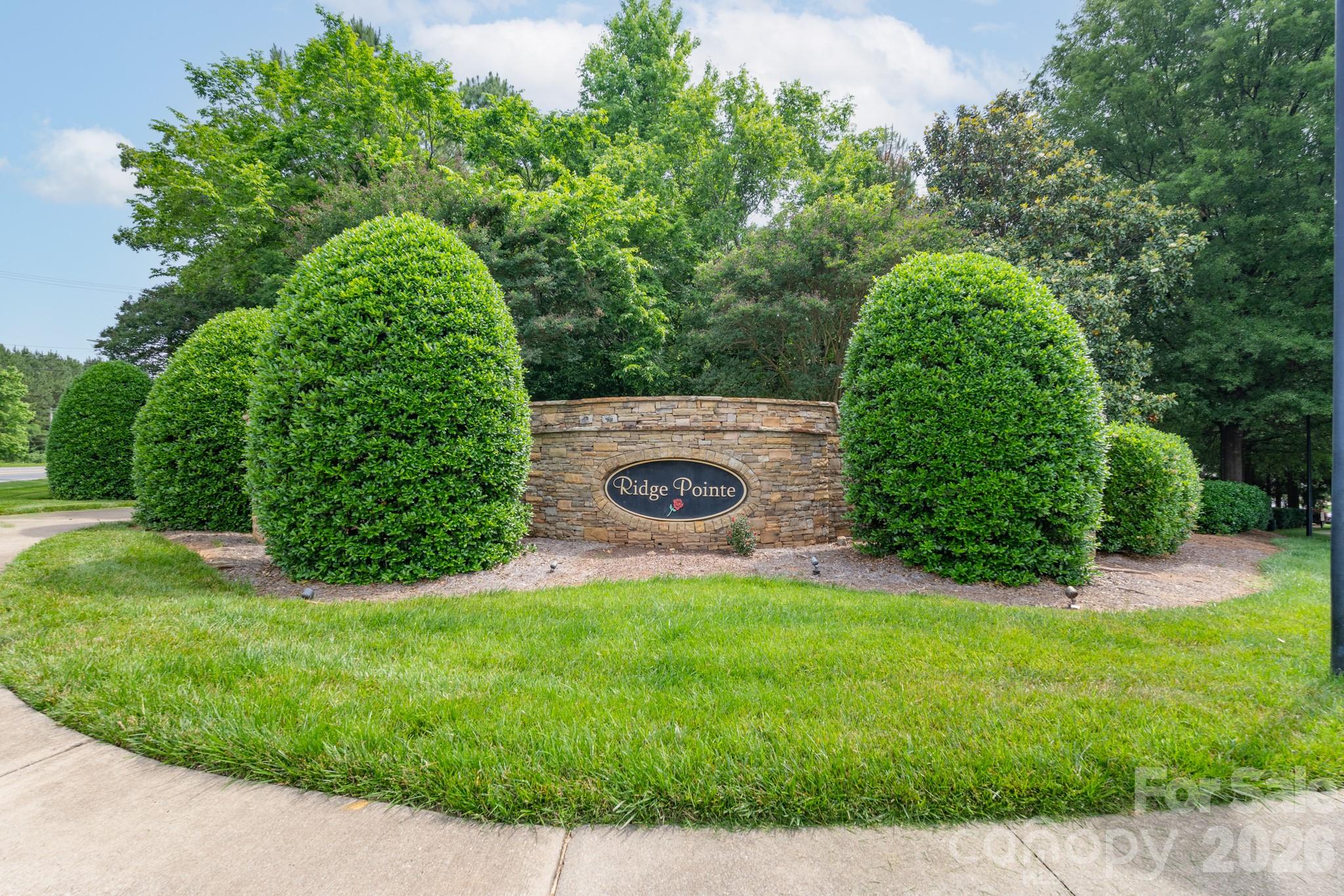 Ridge Pointe - Residential