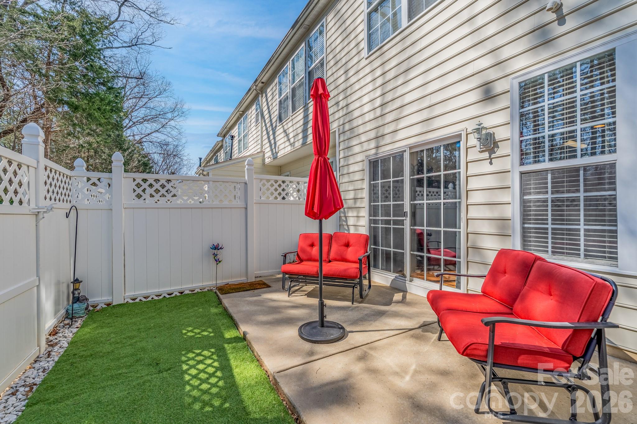 Ridge Pointe - Residential