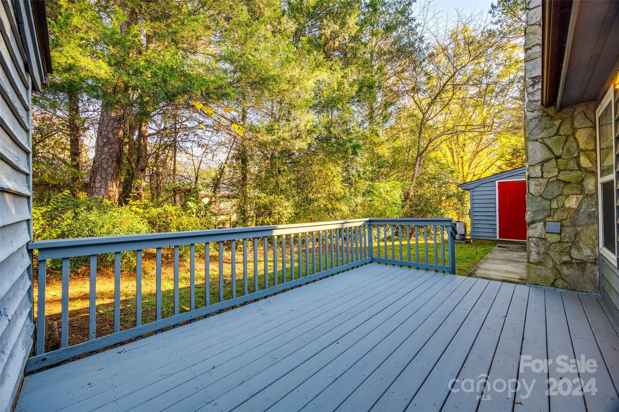 Dogwood Hollow - Residential