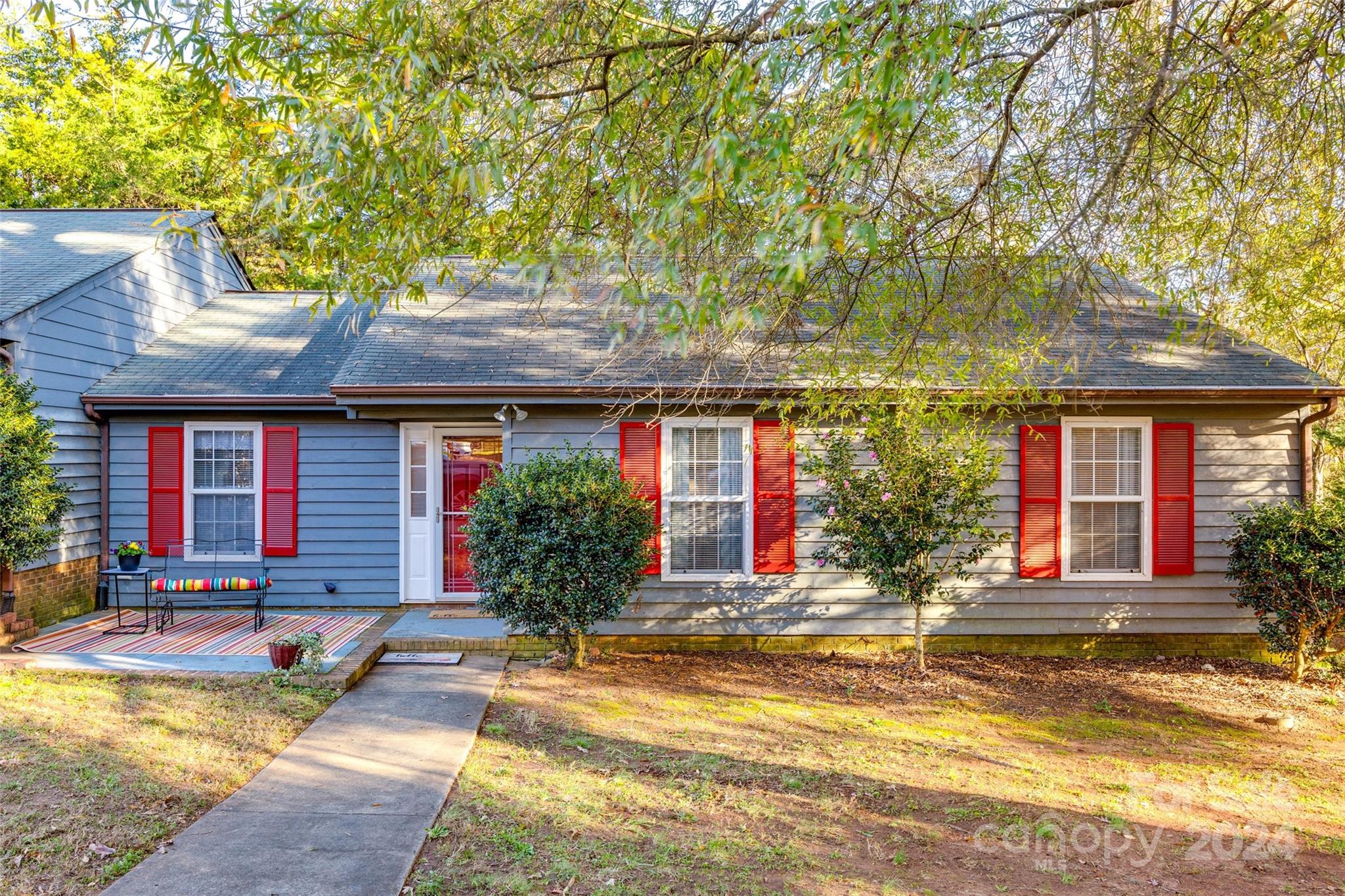 Dogwood Hollow - Residential