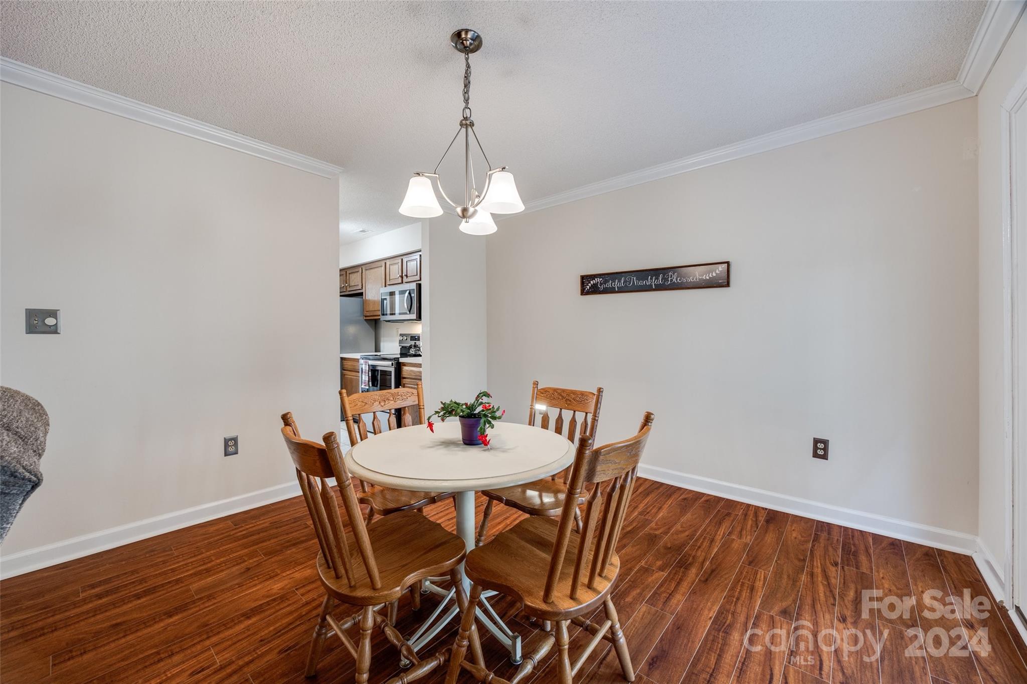 Dogwood Hollow - Residential