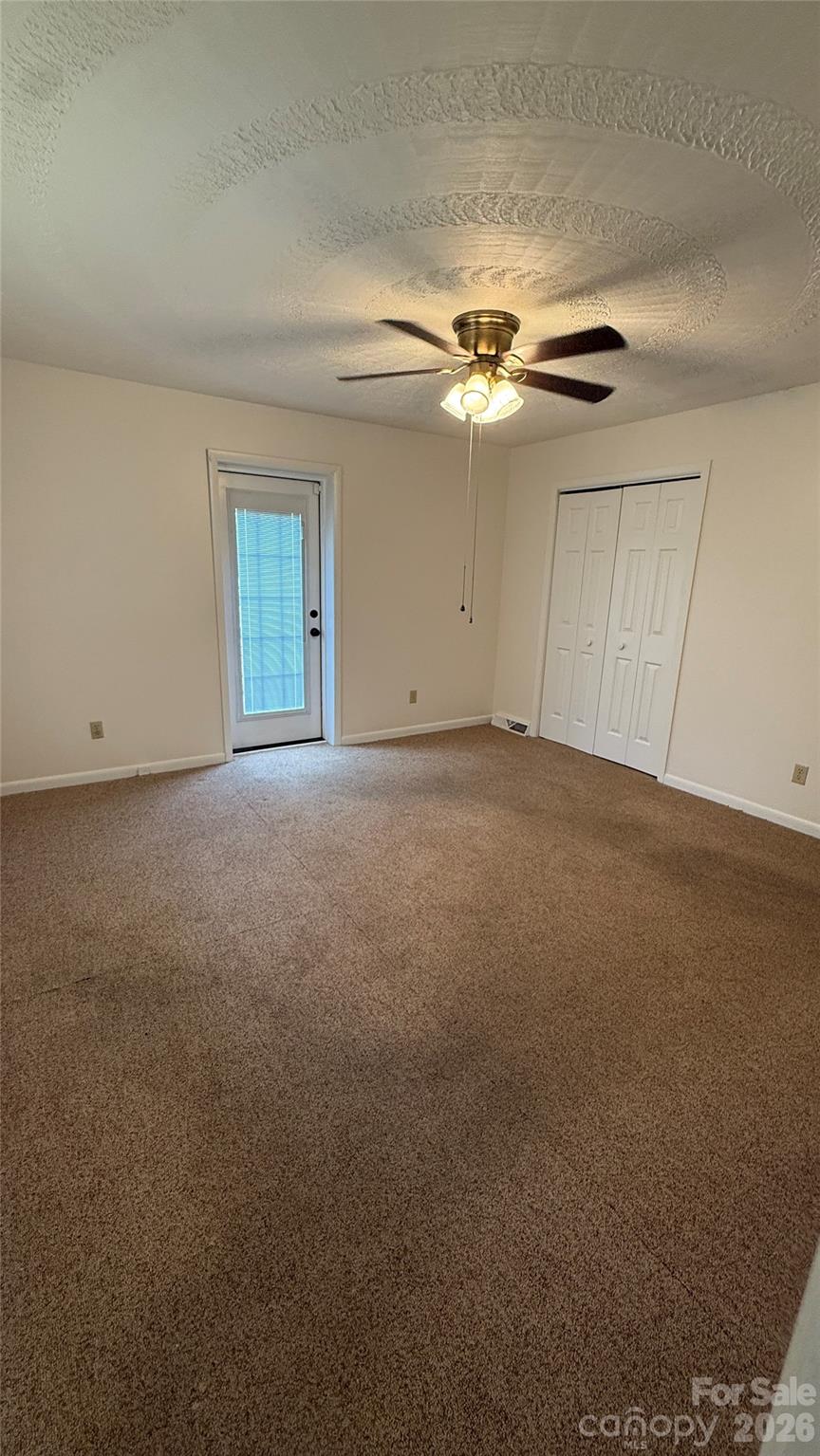 Woodland Oaks - Residential