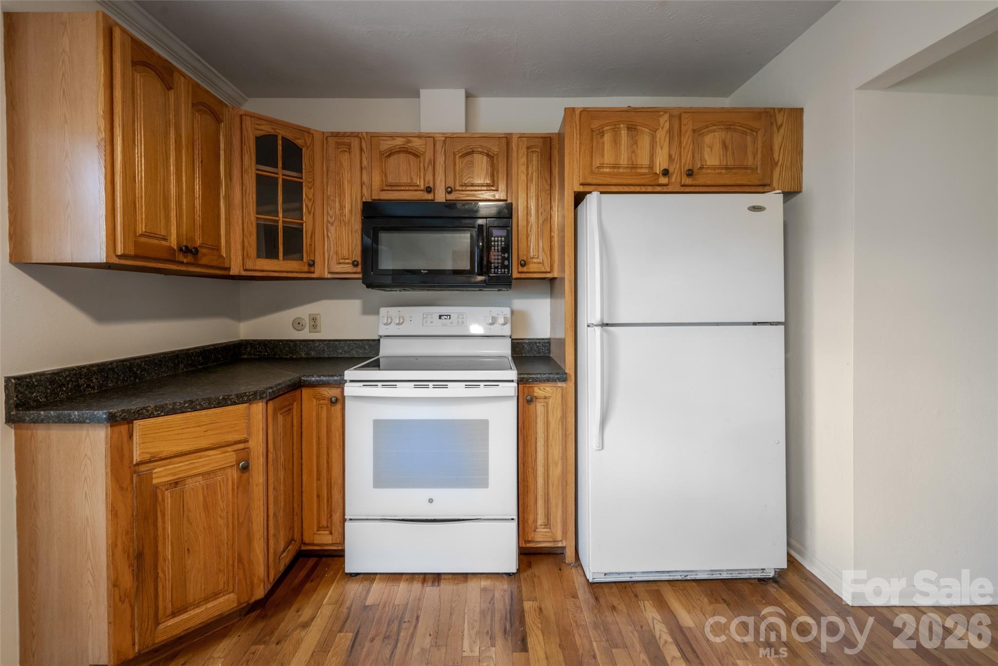 Royal Pines - Residential