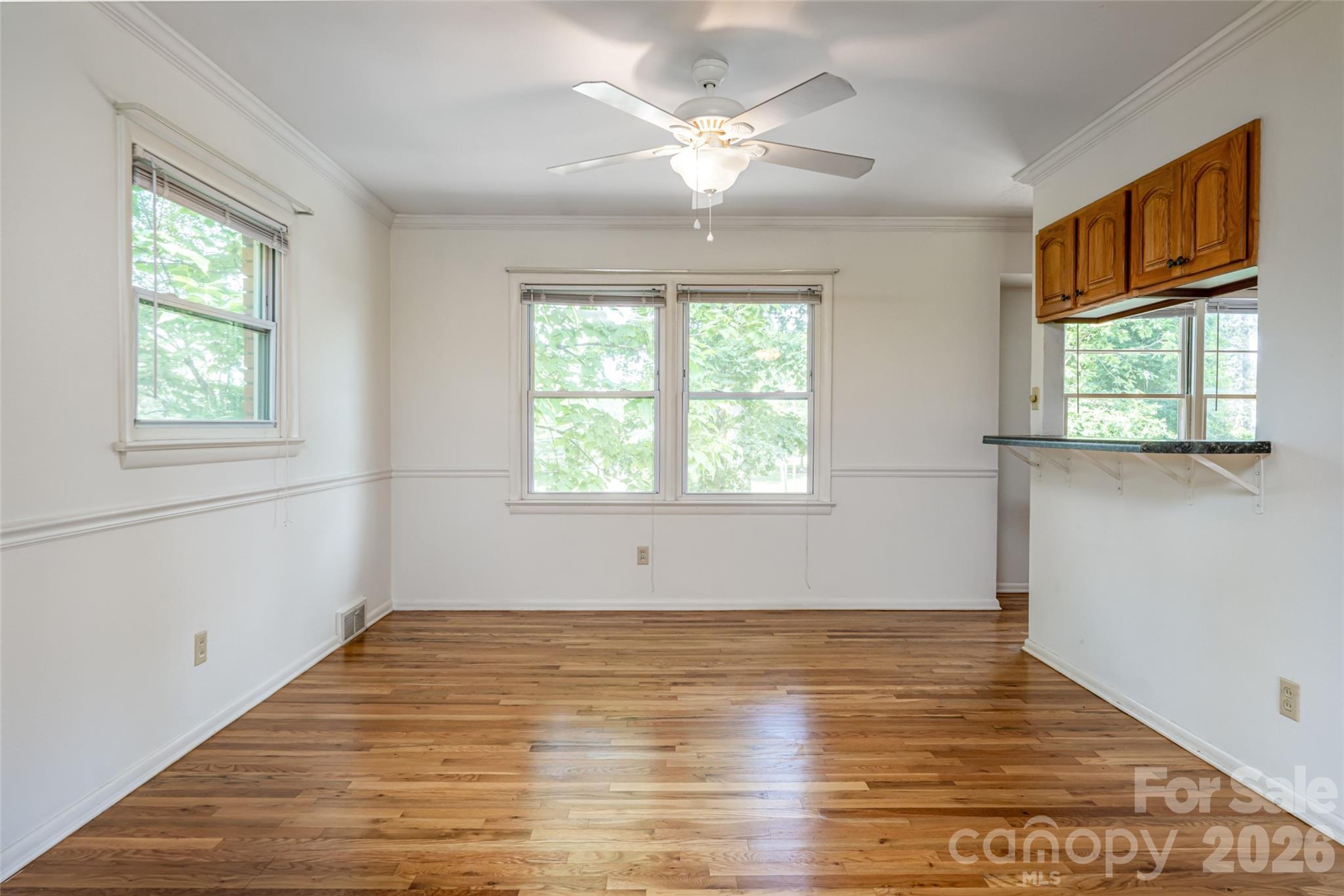 Royal Pines - Residential